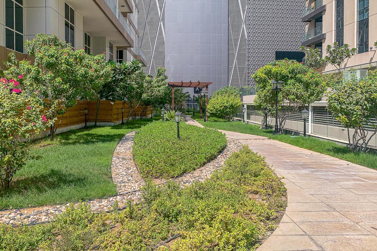 Apartament Frank Porter - Mon Reve Dubai