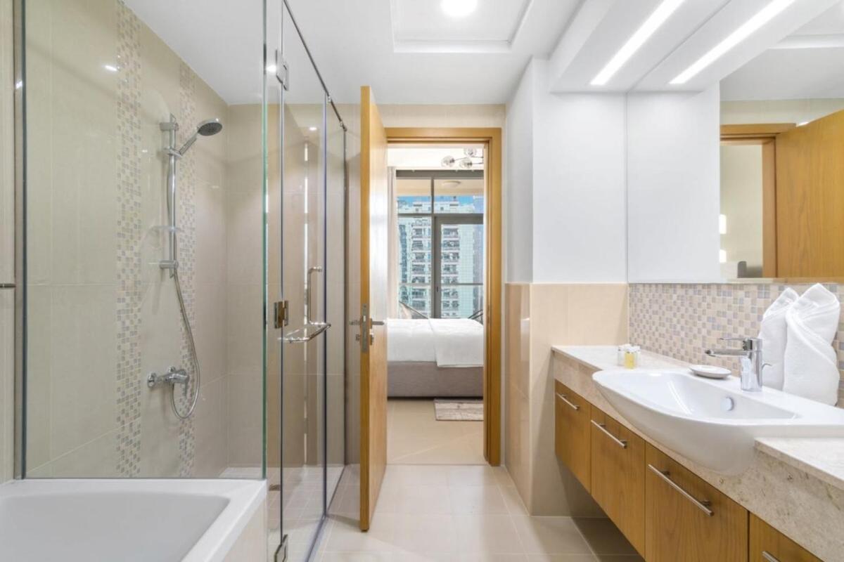 Silkhaus Spacious Downtown 1bdr In New Tower Apartamento Dubai