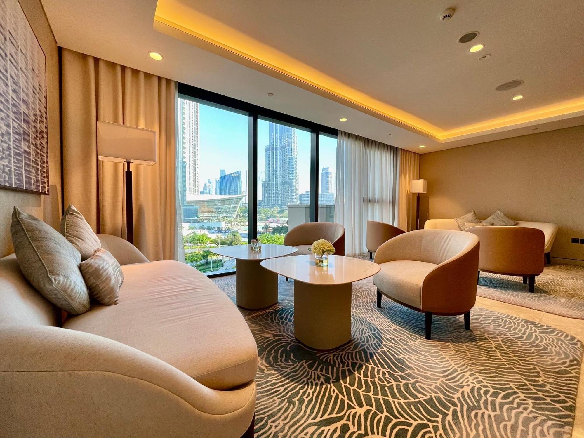 Chic Luxe 2br I High Floor L By Burj Khalifa & Mall I Pool L Gym Apartamento