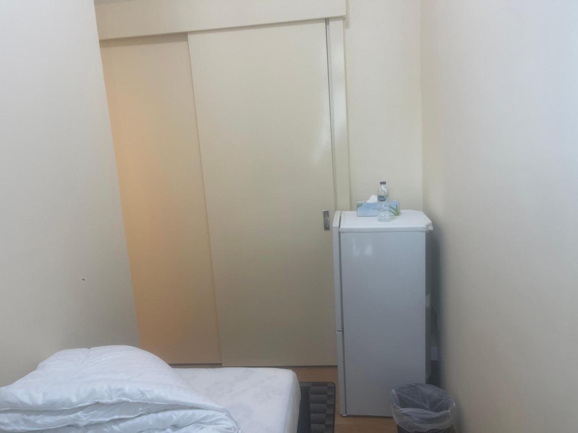 Four Stars Hostal