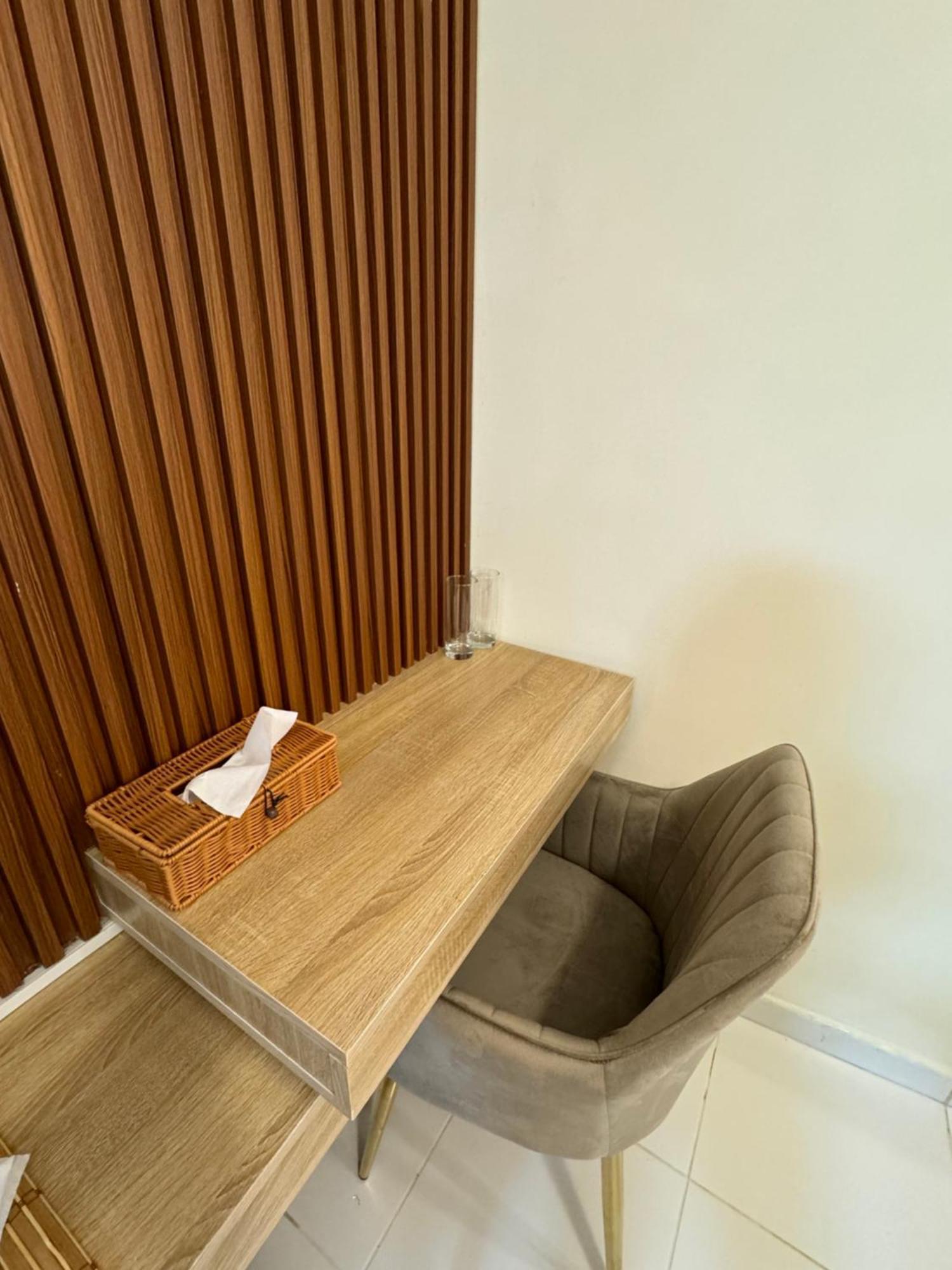 Rkshome Studio Baniyas Metro Exit 2 *