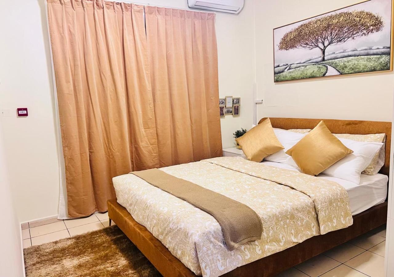 Quarto em Acomodações Particulares Sta Homes Dubai