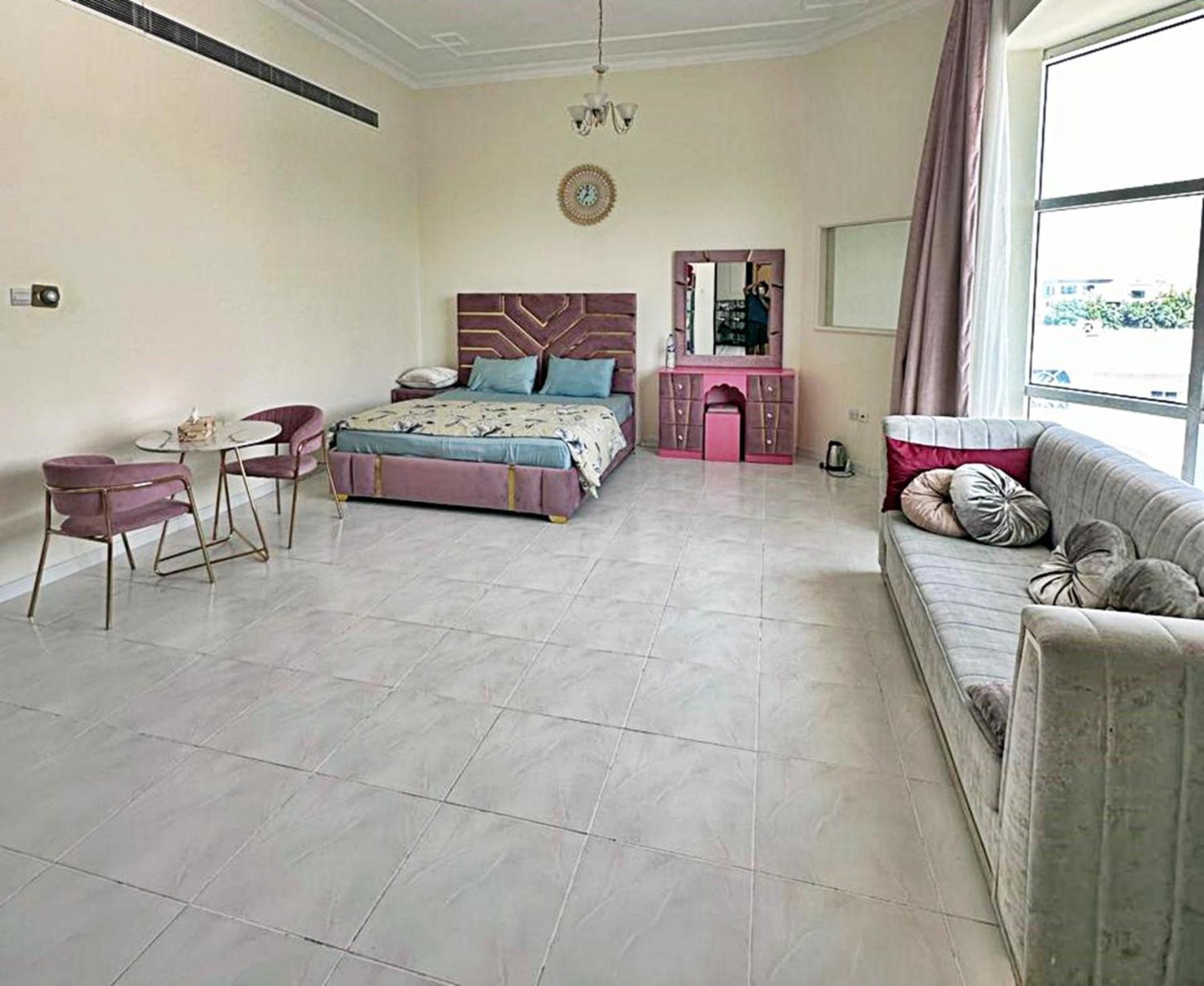 Private Bedroom In Amazing Homestay *