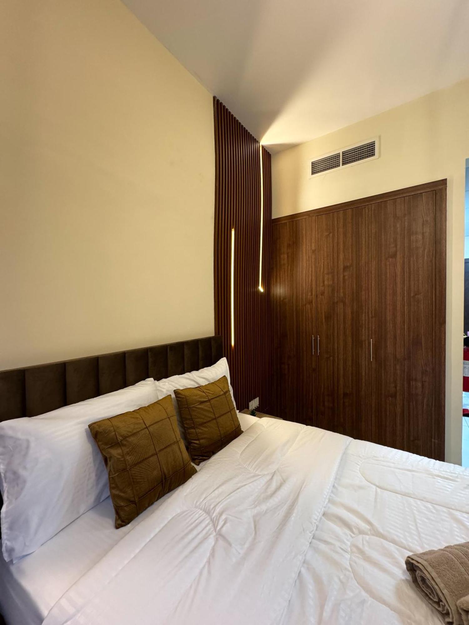 Rkshome Studio Baniyas Metro Exit 2 Appartement *