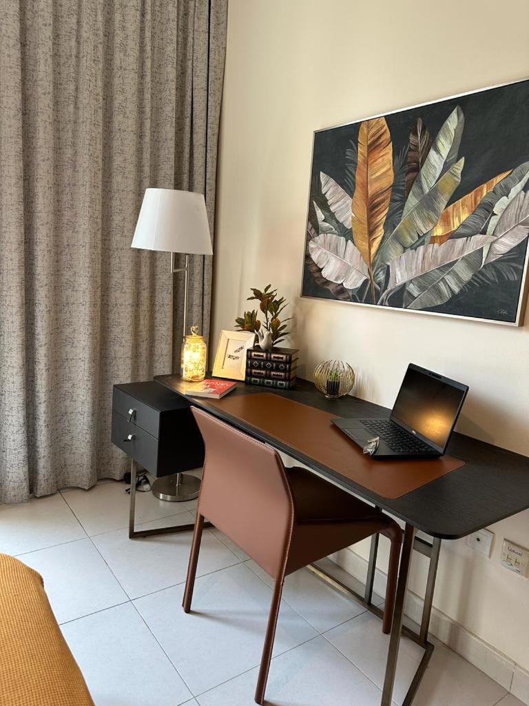 Lovely 1-bedroom In The Heart Of Marina Apartamento