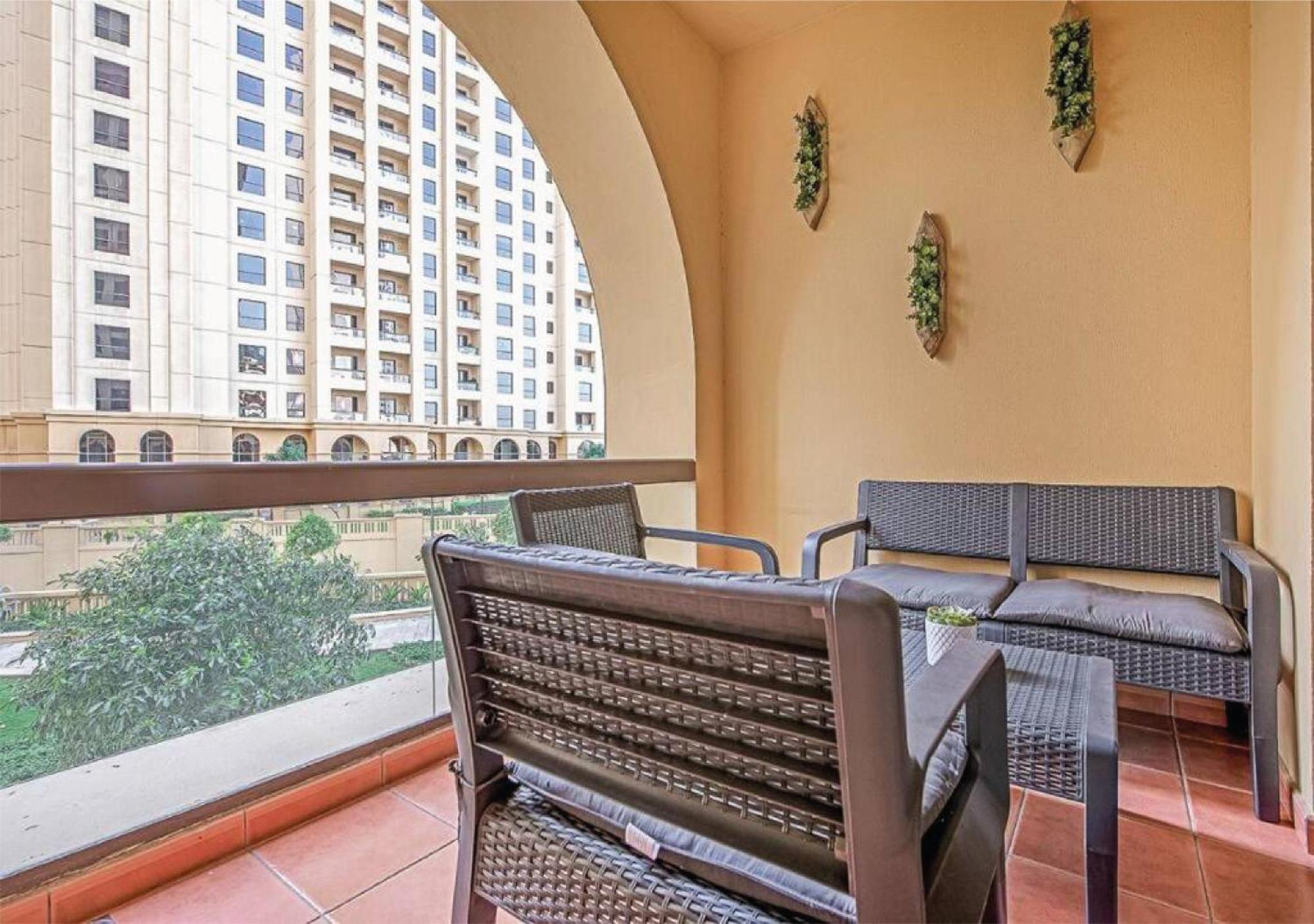 Apartment Sunshine & Breezes Cozy Studio In Jbr Near Beach *