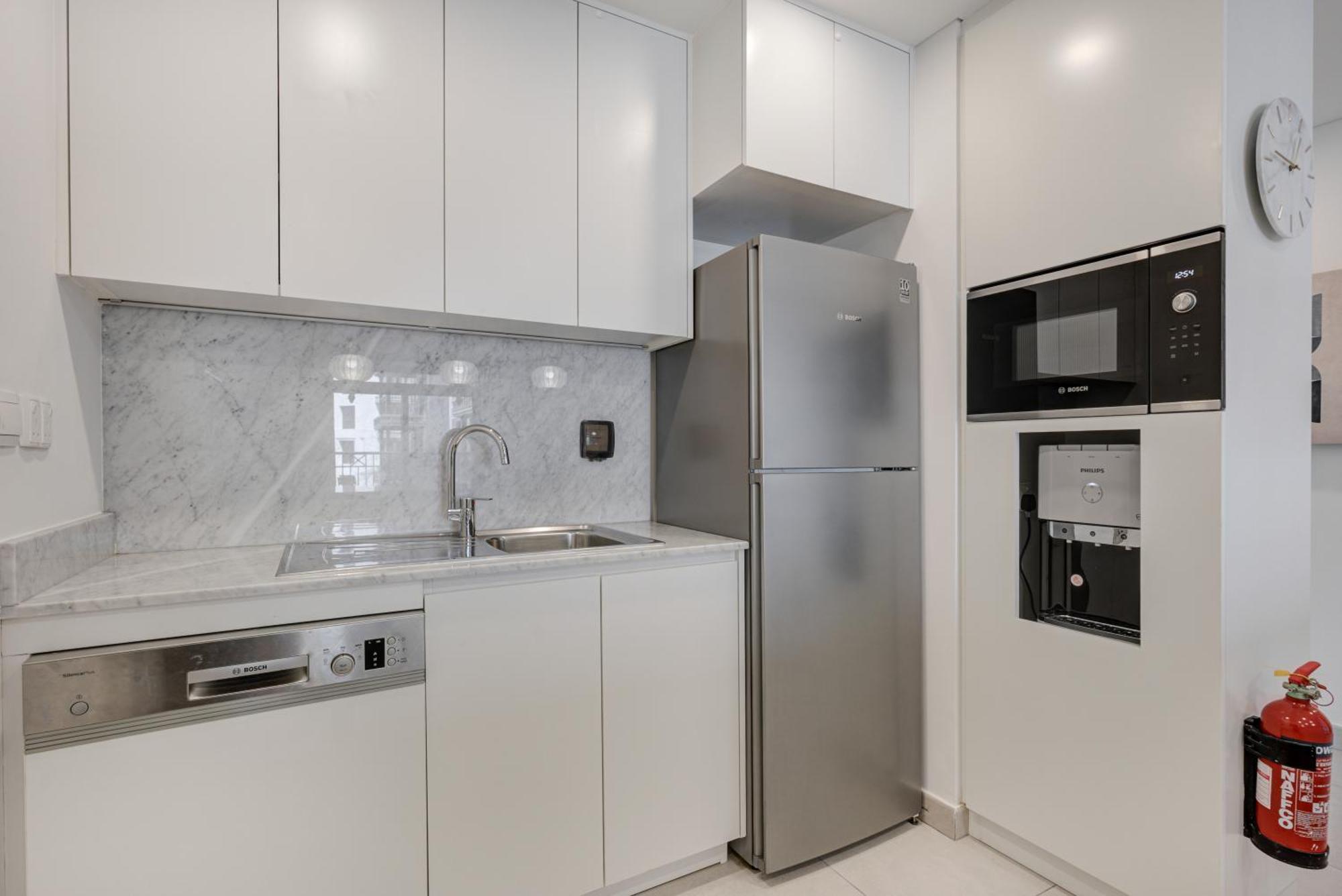 Trophy Jumeriah Pearl Retreat With Great Pool & Gym In Madinat Jumeriah Living Appartement Dubaï