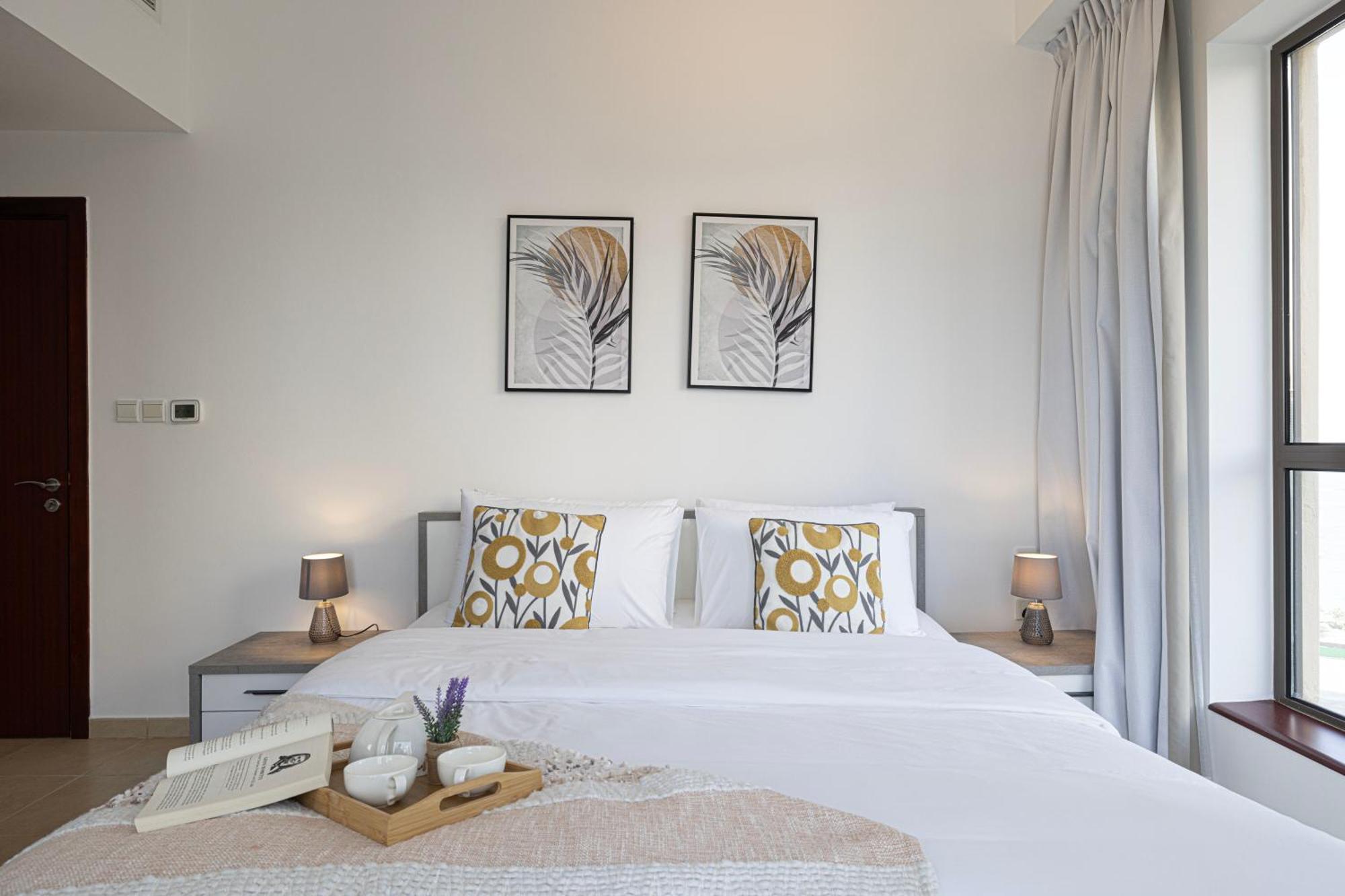 Salt Of The Ocean In Jbr By Lagom Apartemen *