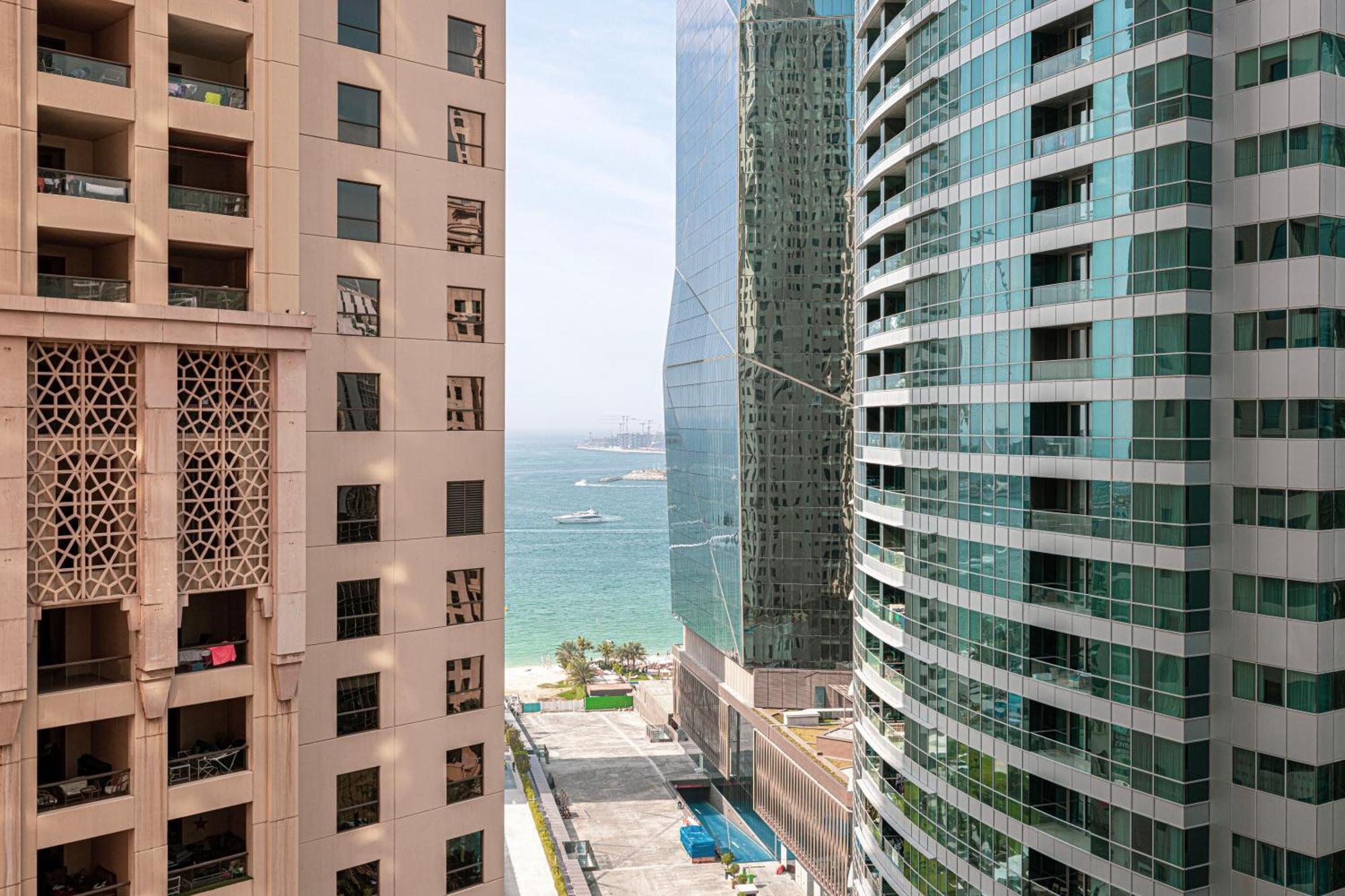 Salt Of The Ocean In Jbr By Lagom Appartamento *