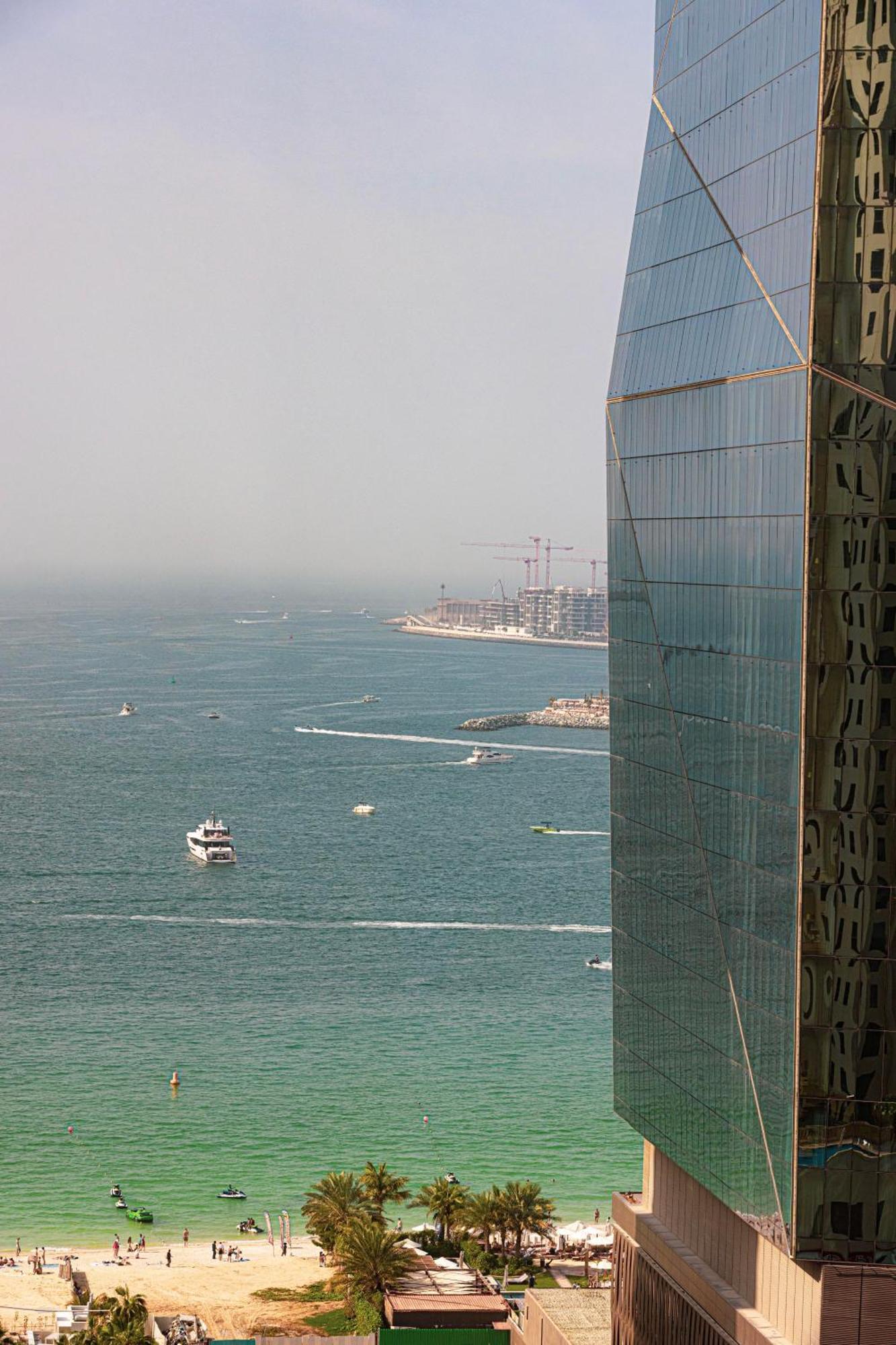 Salt Of The Ocean In Jbr By Lagom Apartemen