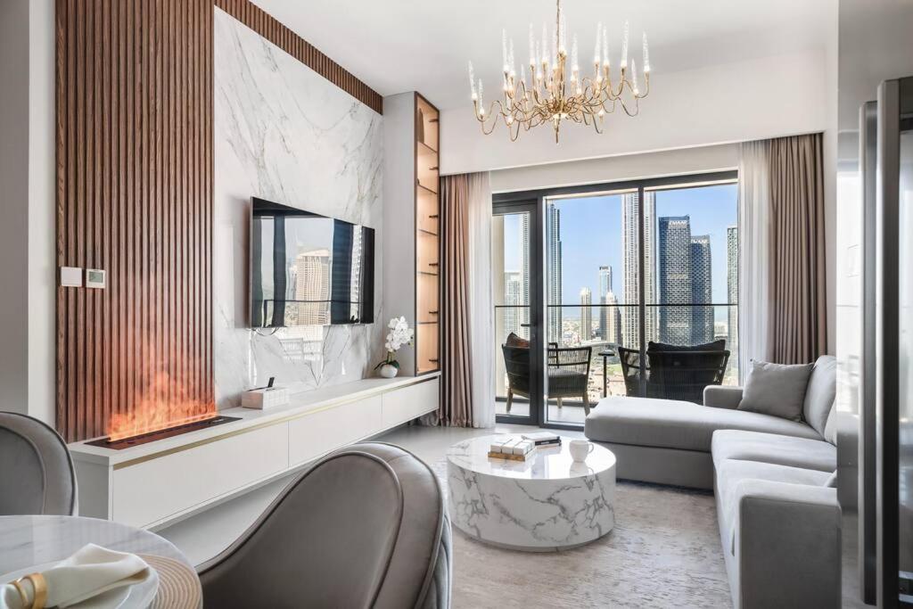 **panoramic Views Of Burj Khalifa And Fountain** Appartement