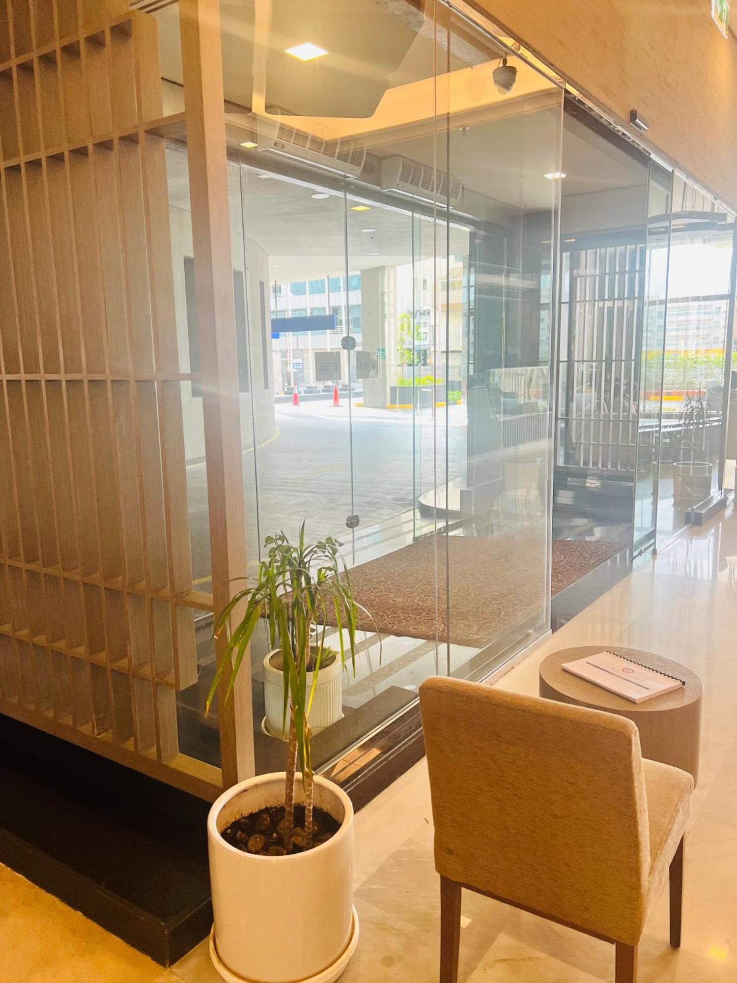 Alraef Luxury Lägenhet Dubai