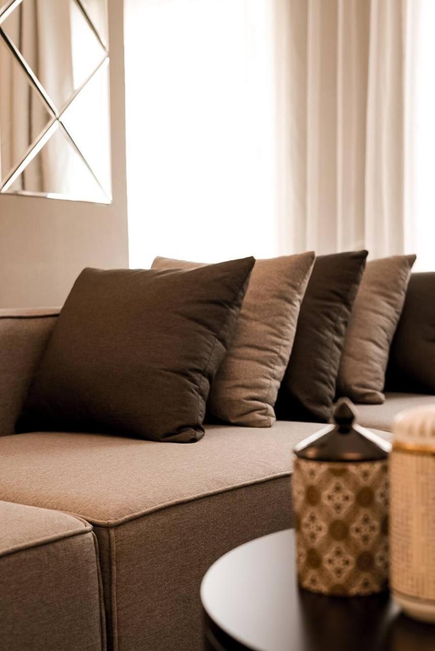 Dubaistay Luxury 2 Bedroom Jvc King And Queensize Dubái