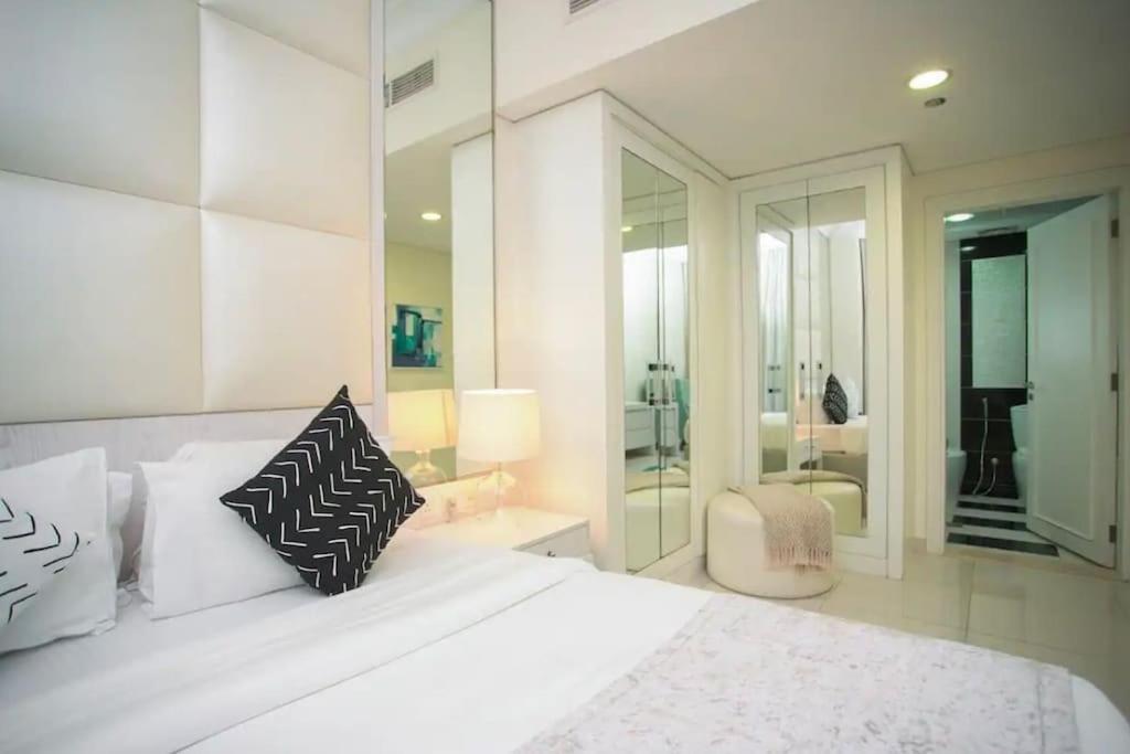 Lux Flat Next To Dubaimall With Burj Khalifa View! * Dubai