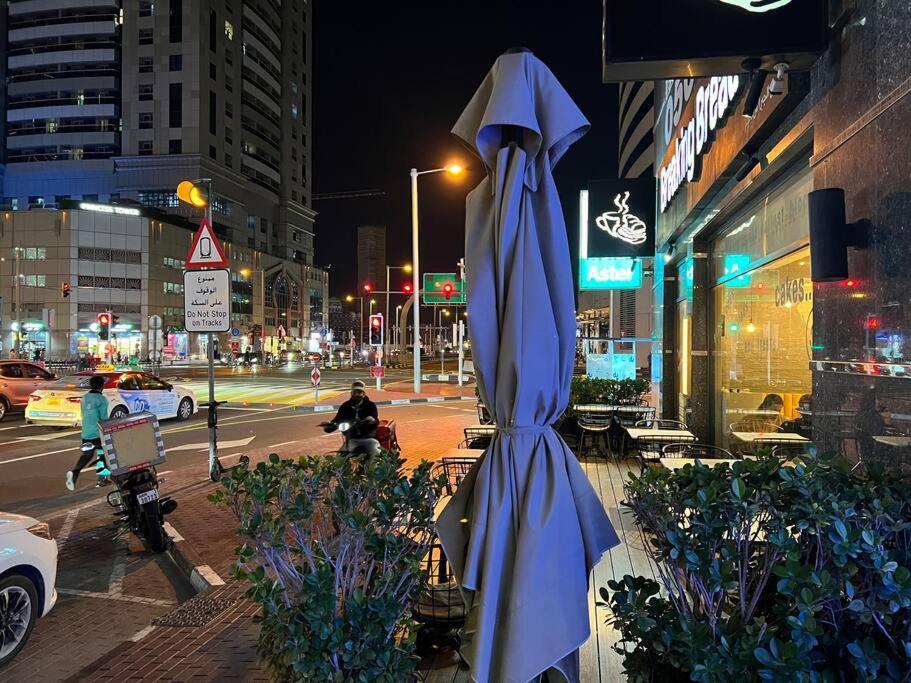 Appartement Stunning Views 1 Bedroom Flat, Near & Tram With Free Parking In Marina Dubaï