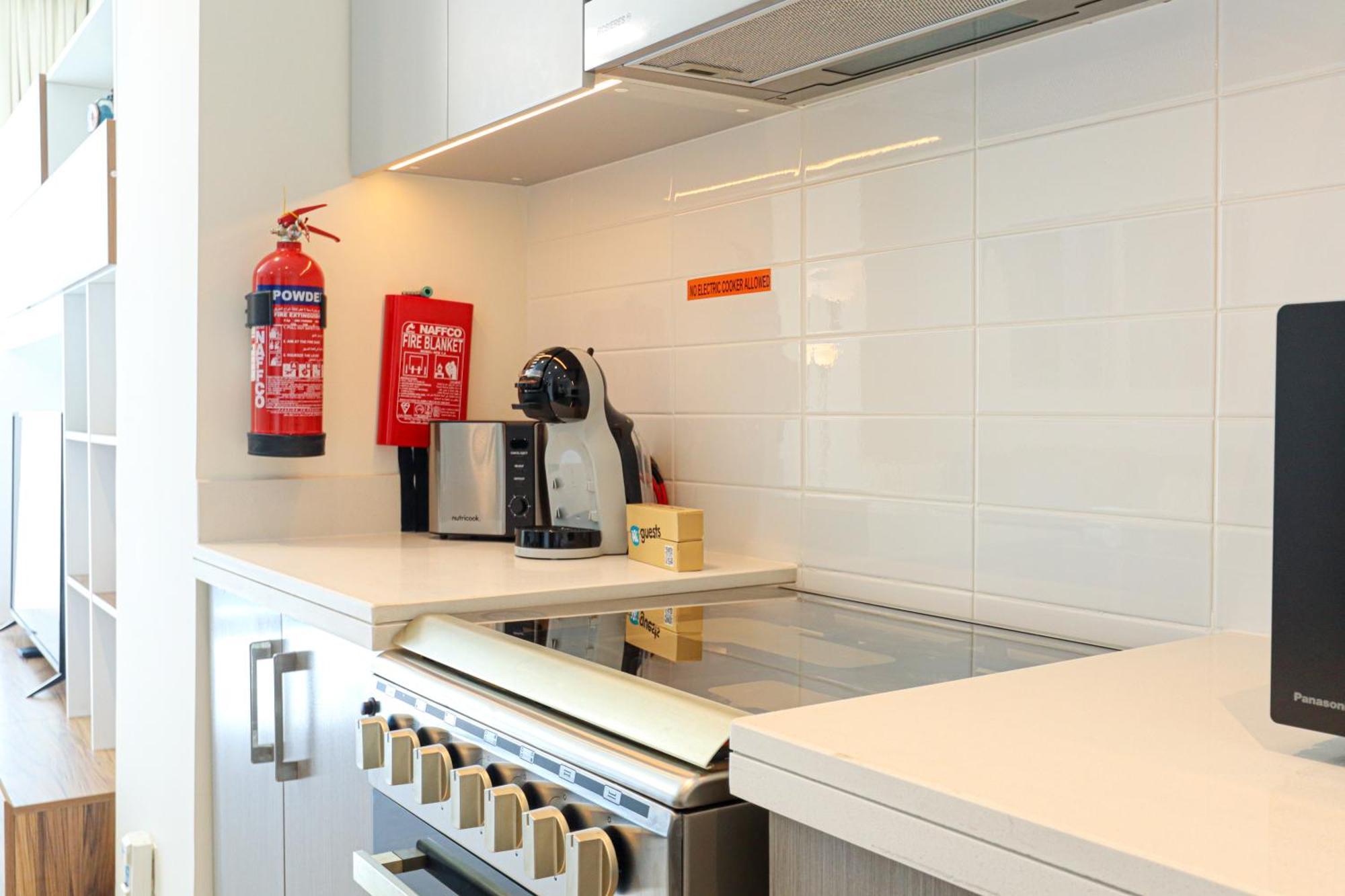 Higuests - Contemporary Comfort 1br In Tower 1 Appartement Dubai