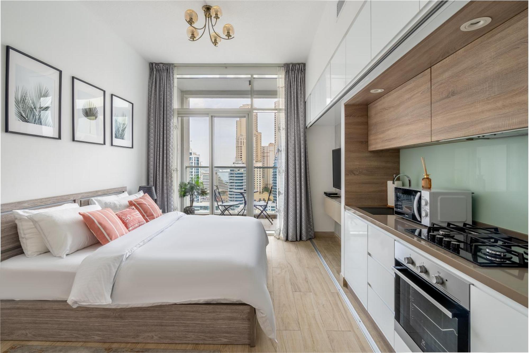Flash Sale! Romantic Studio With Amazing Marina Views From The Balcony- Marina Apartamento