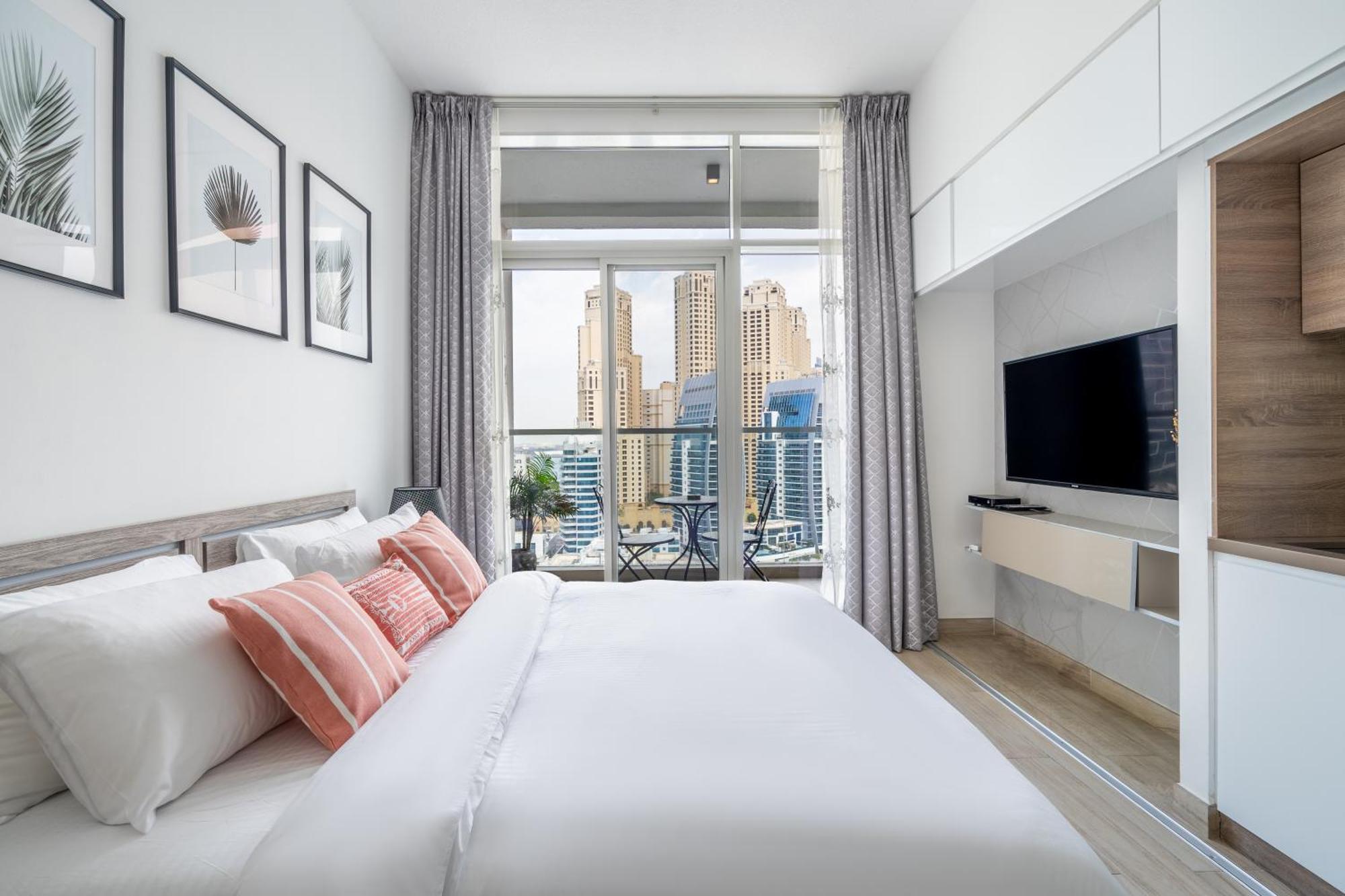 Flash Sale! Romantic Studio With Amazing Marina Views From The Balcony- Marina Dubái