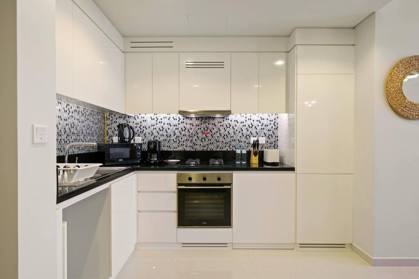 Appartement High-floor 2br In Aykon Spacious, Good View *