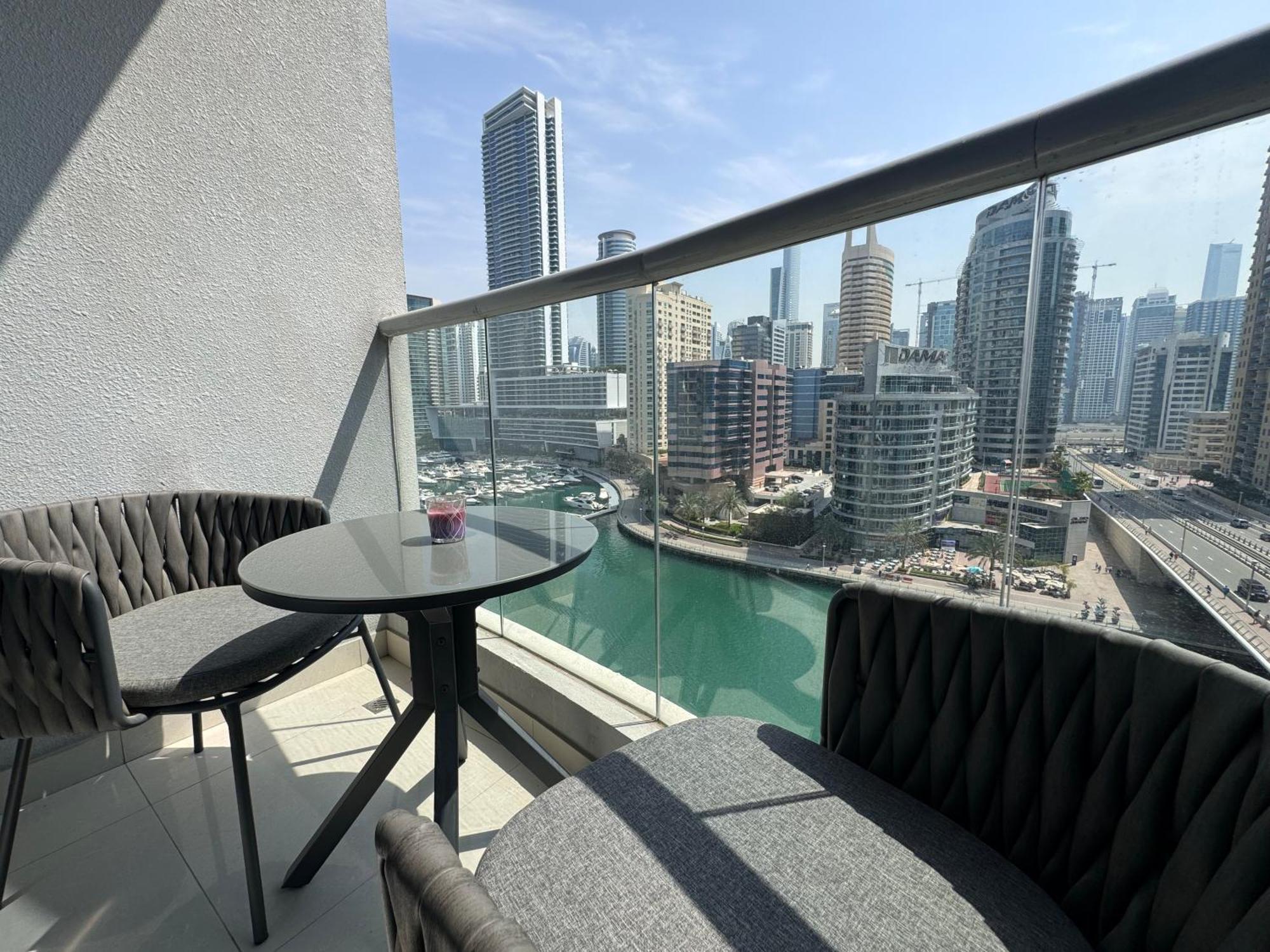 Сasa de vacaciones Luxury 3 Beds Marina View