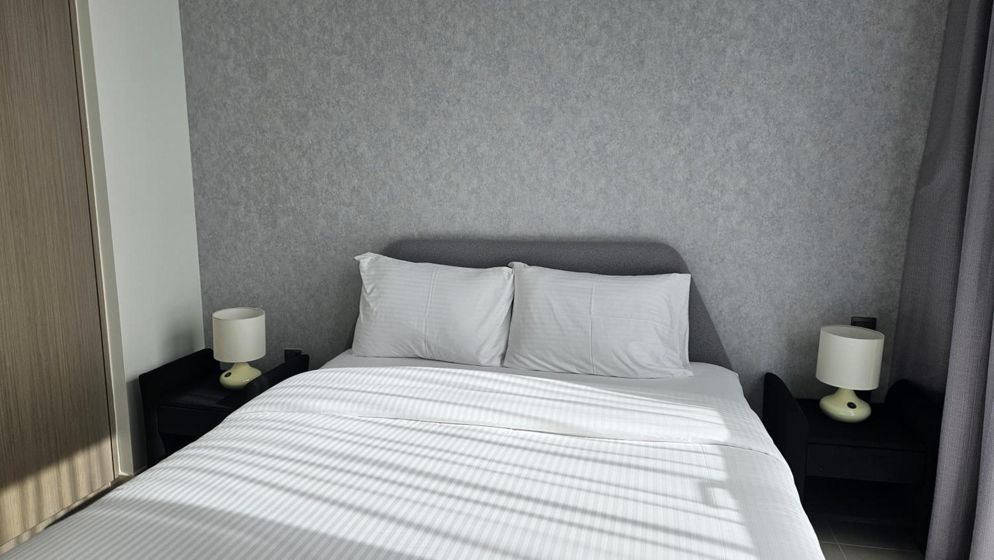 Appartement Mh- Act Tower - Downtown 1bhk-ref4606 Dubaï