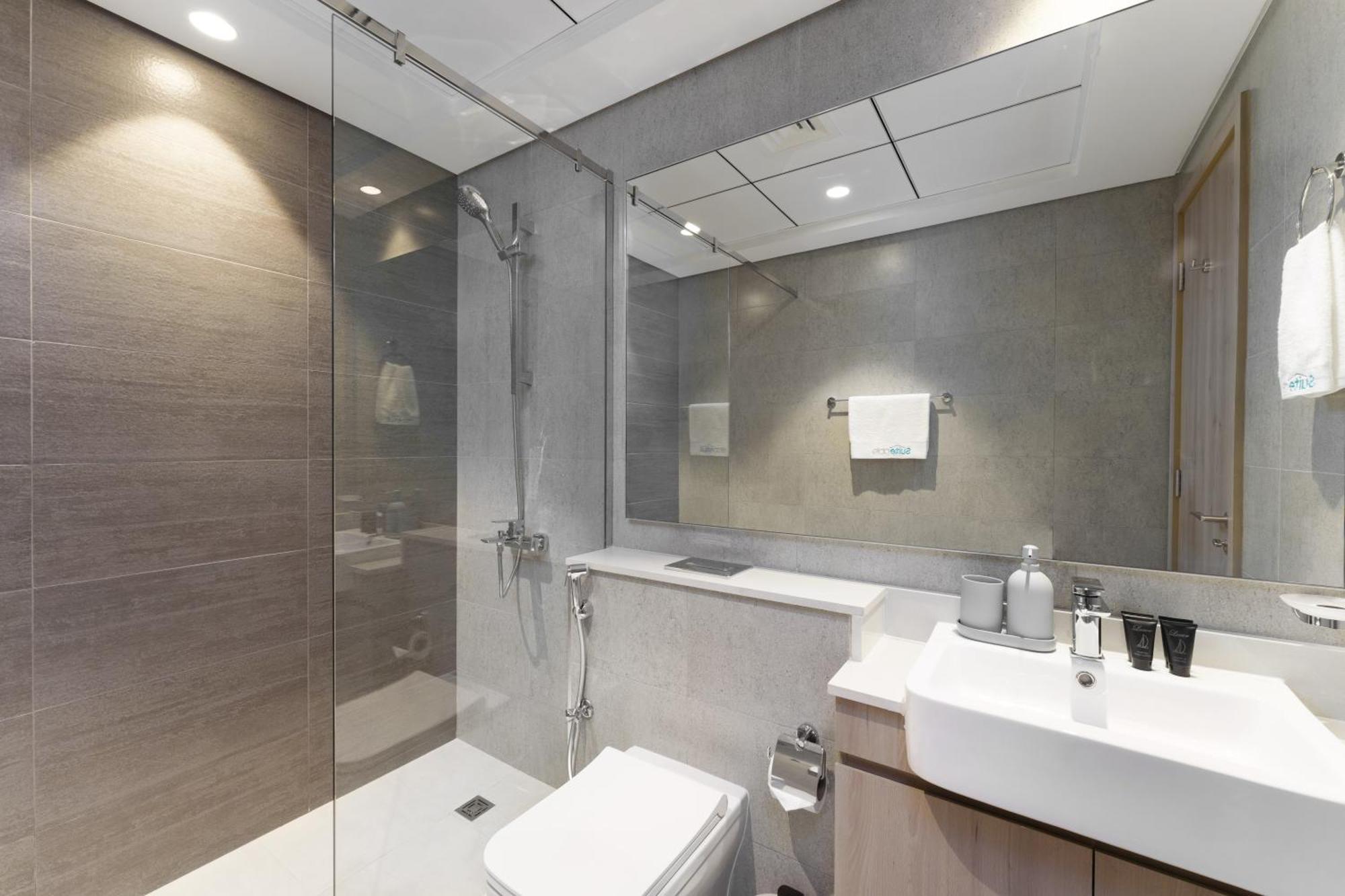 Your Modern Sophisticated In Hills Appartement
