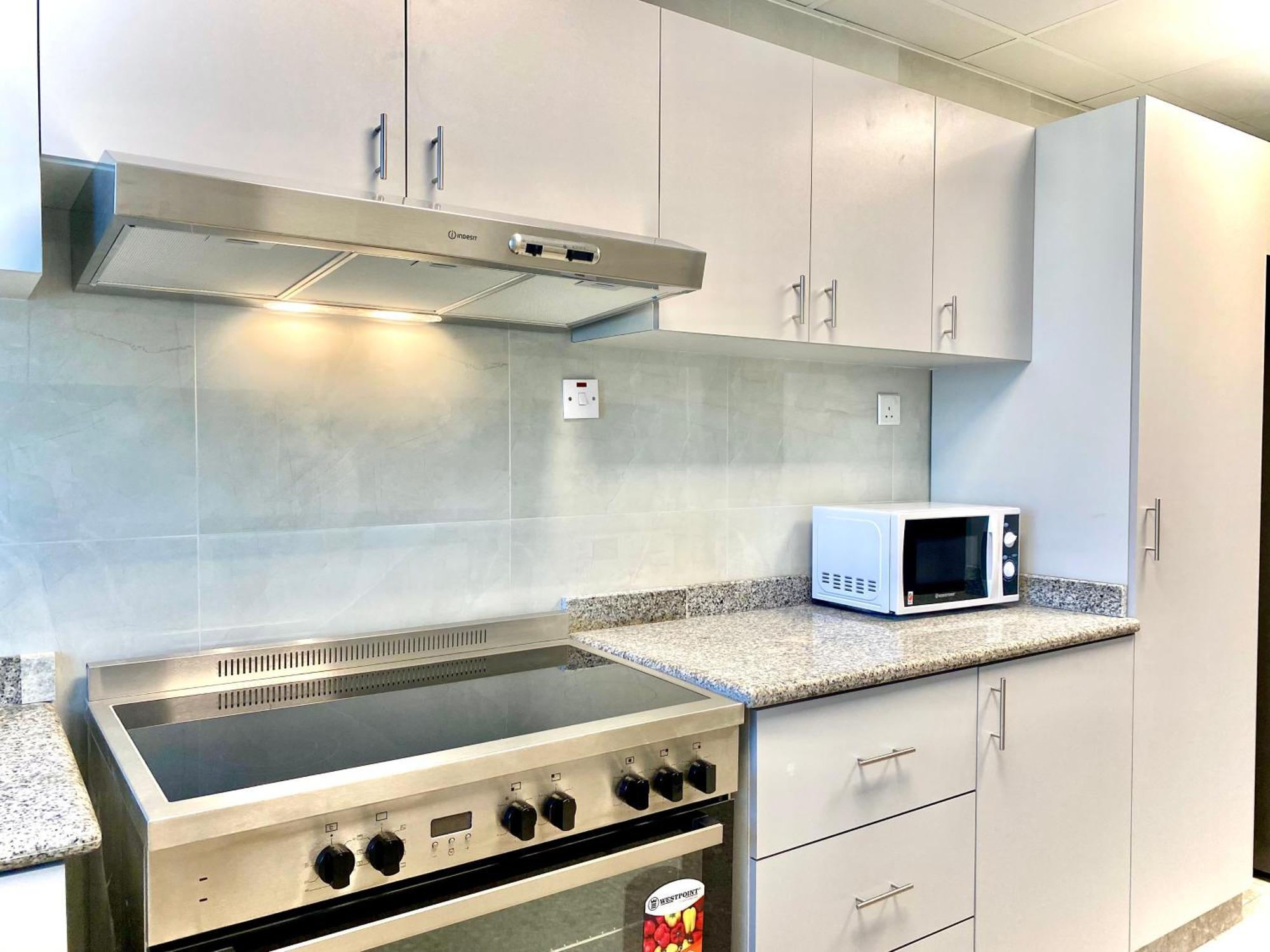 Apartament 3br Gem With Stunning Views