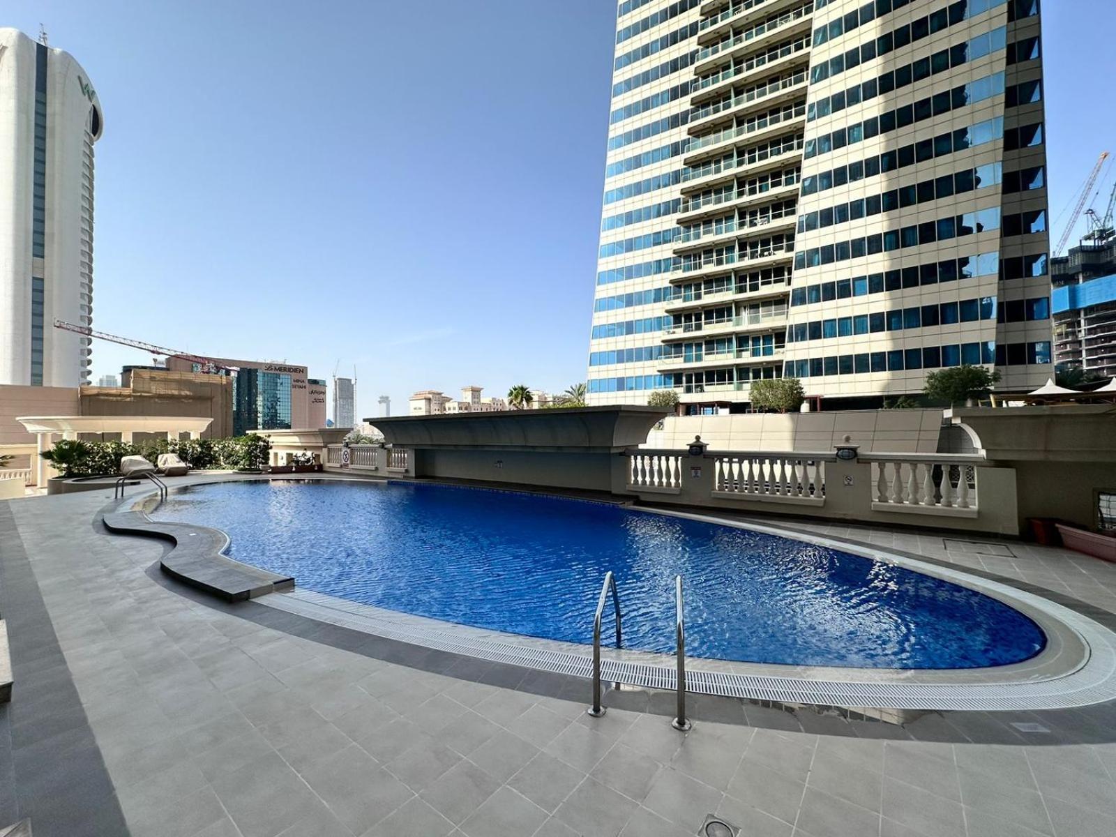 In The Luxury Marina Crown Tower Walk To Barasti Lejlighed