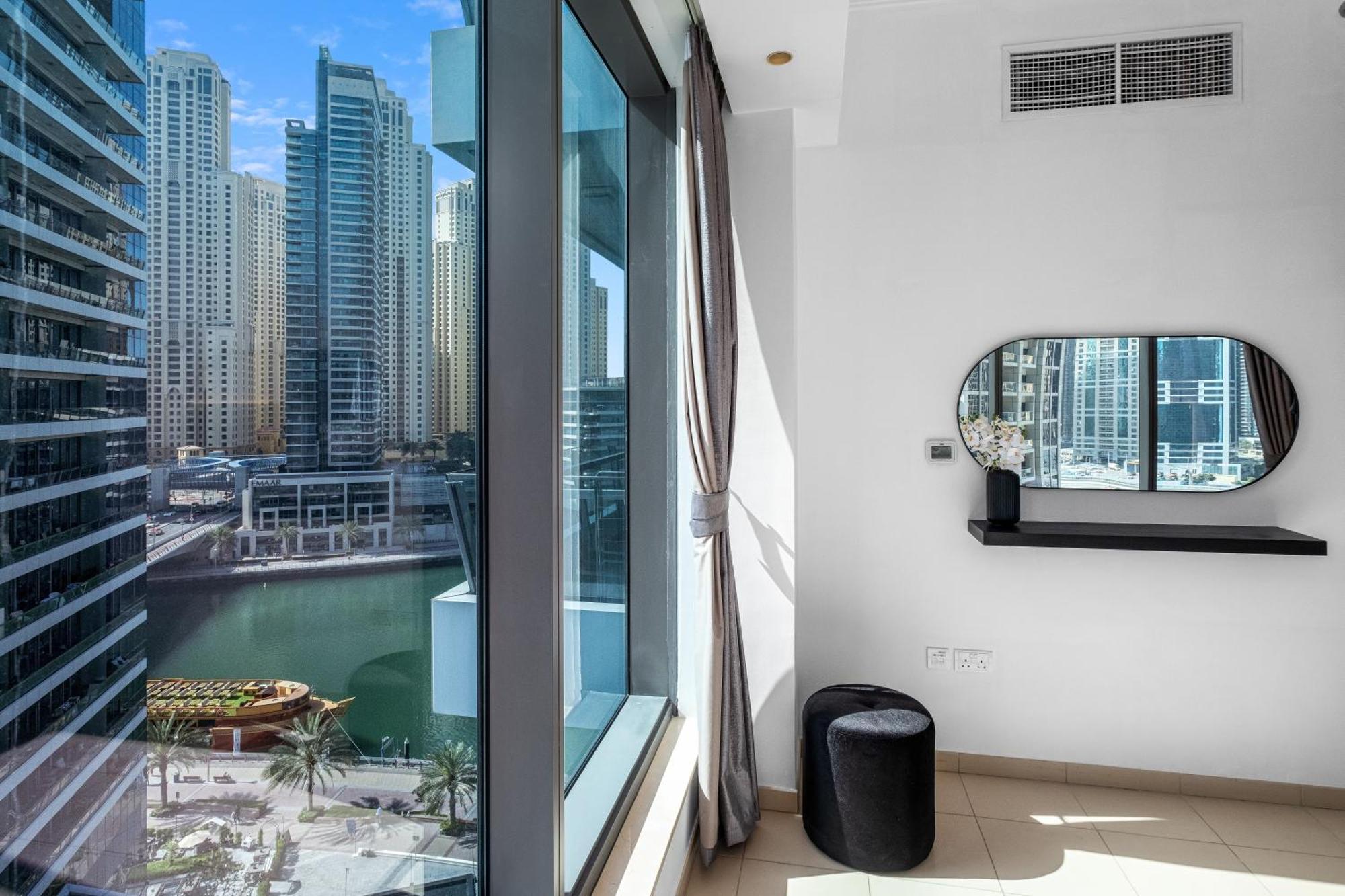 Panoramic 1br Stunning Marina Views Near Jbr By Maxx Value Homes Dubái