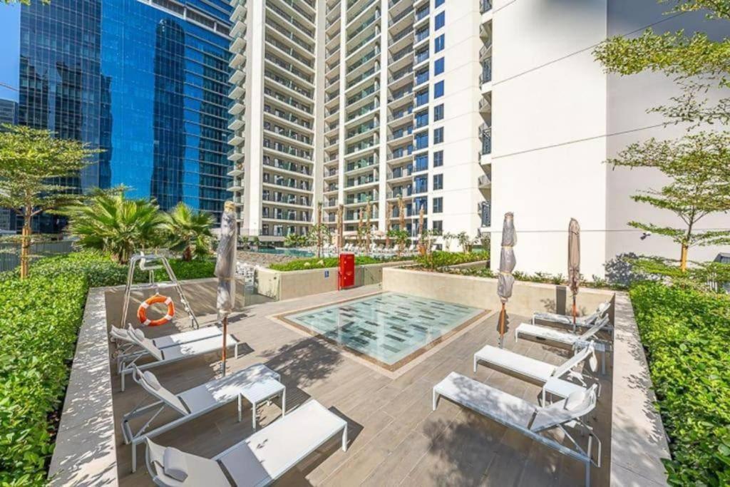 1br In Zada Tower Business Bay - Close To Metro