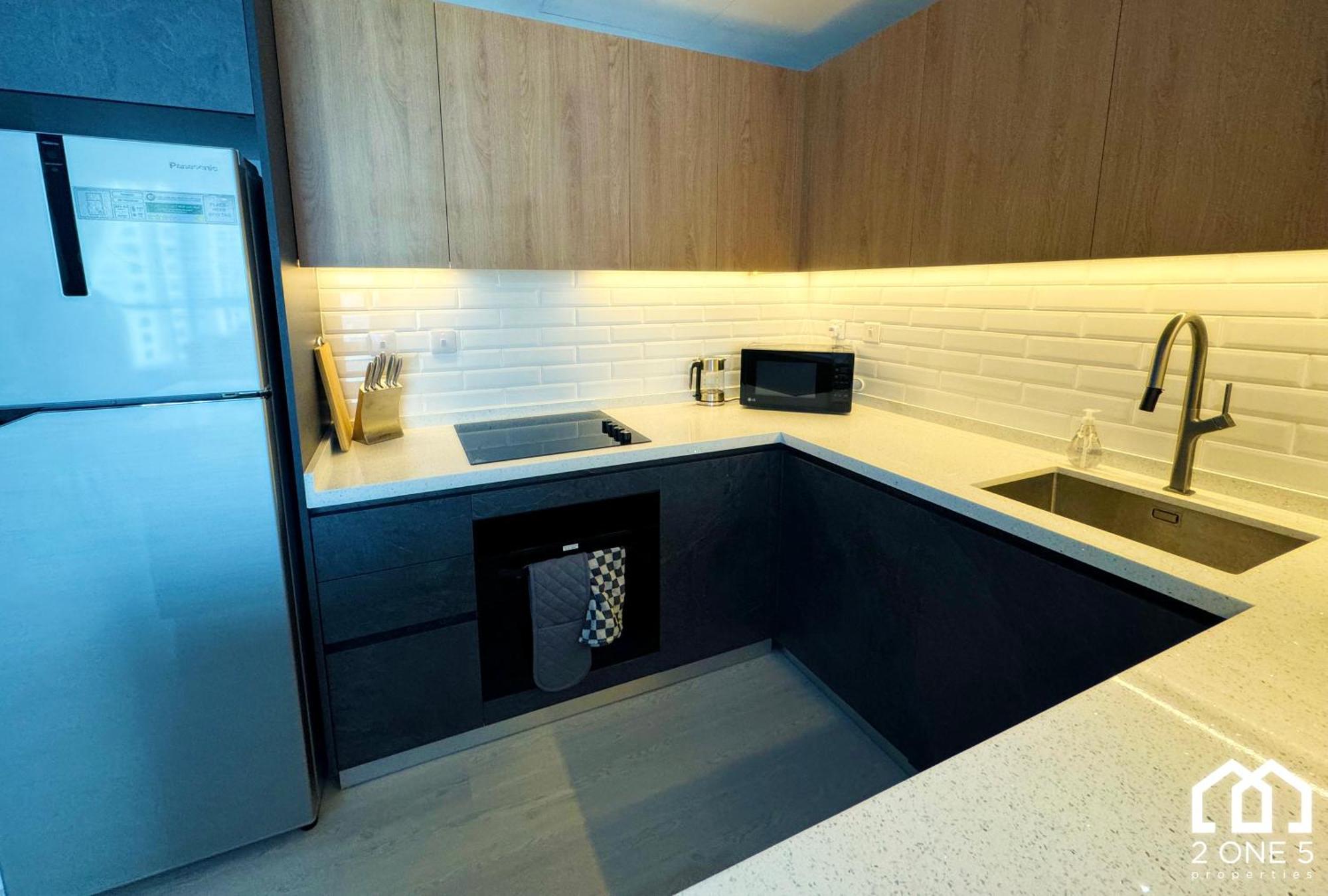 Stylish 2 Bedroom With Marina View Appartement *
