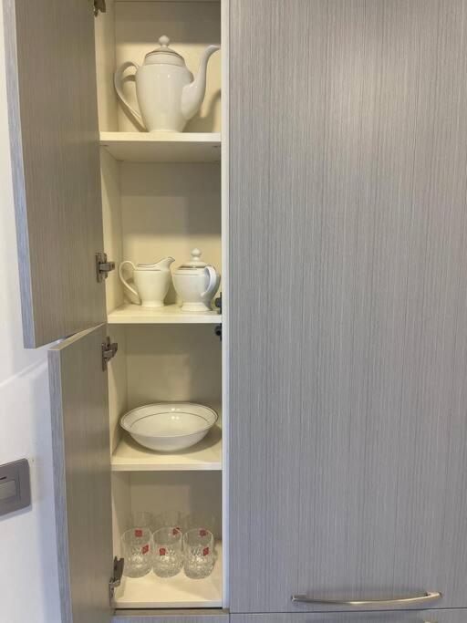 Trendy 1br On Business Bay Canal Appartamento *