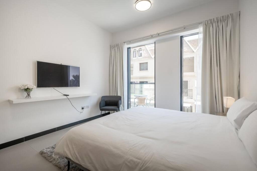 Modern 1 Bedroom In Aria Apartamento