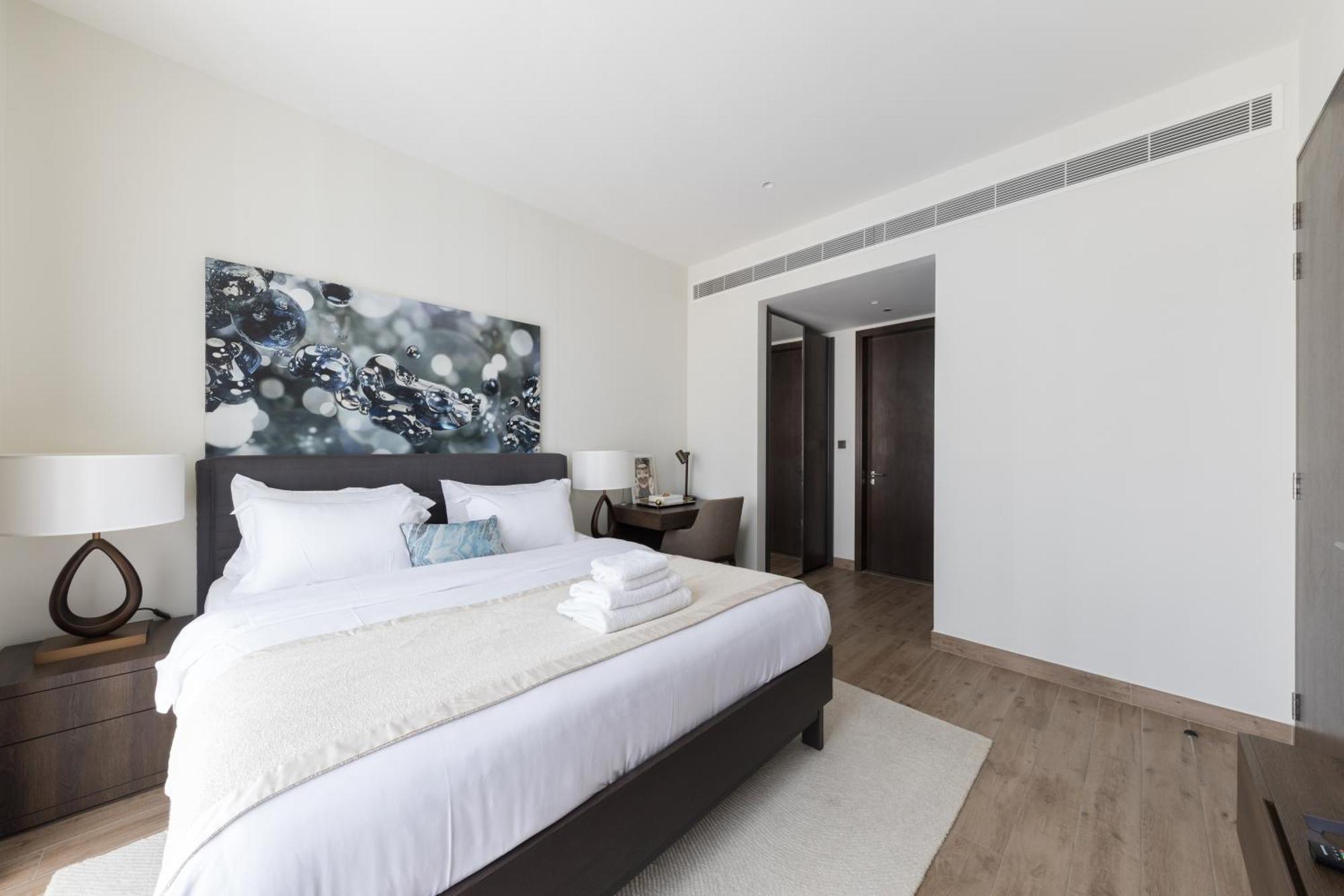 2br In Jumeirah Living Marina Gate