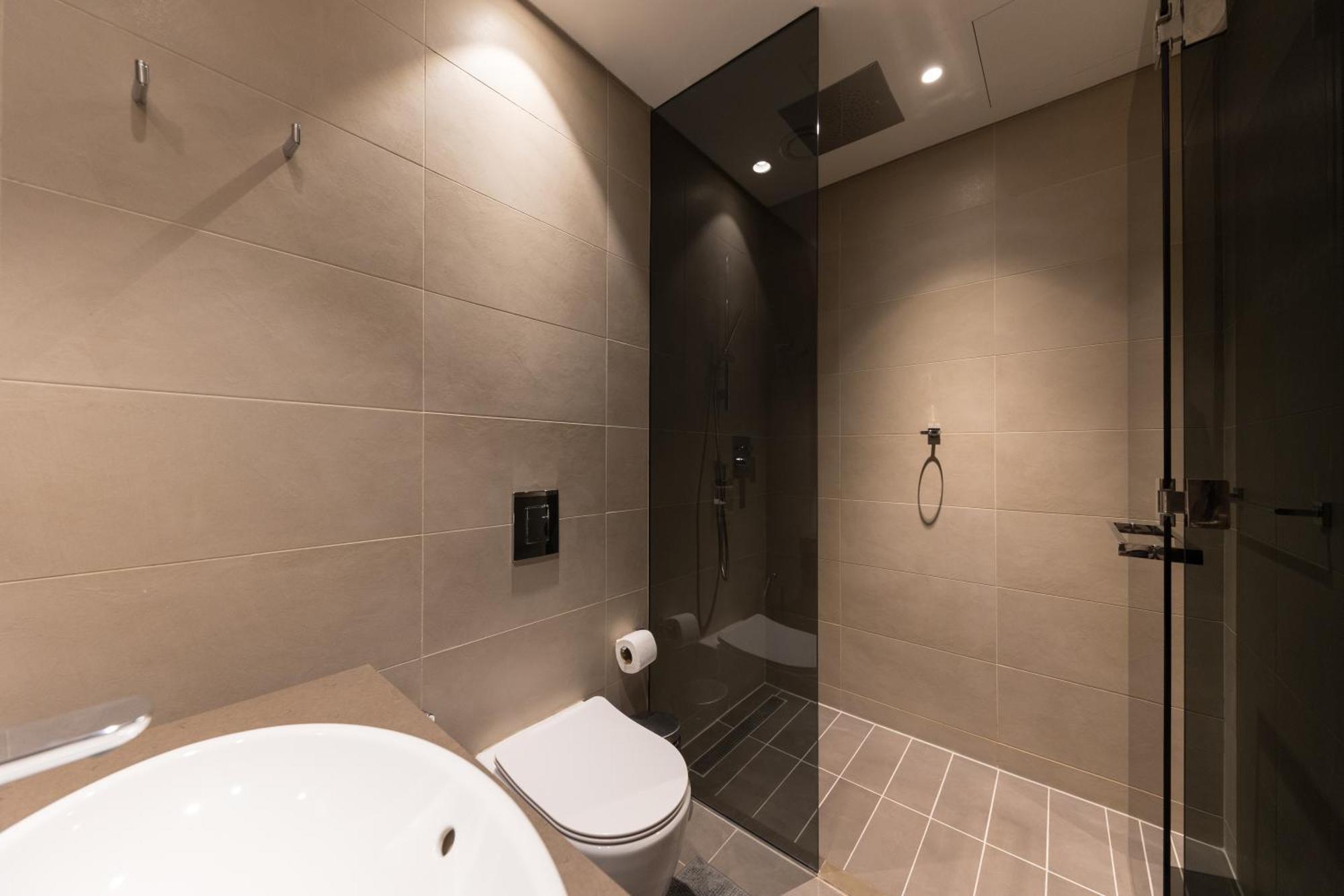 2br In Jumeirah Living Marina Gate * Dubai
