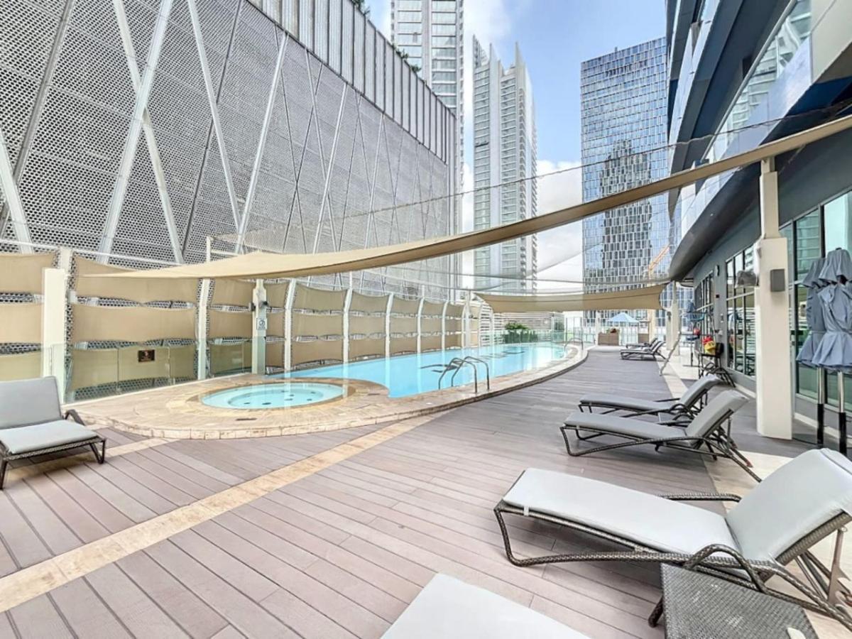 The Signature - Elegant One Bedroom Appartement Dubaï