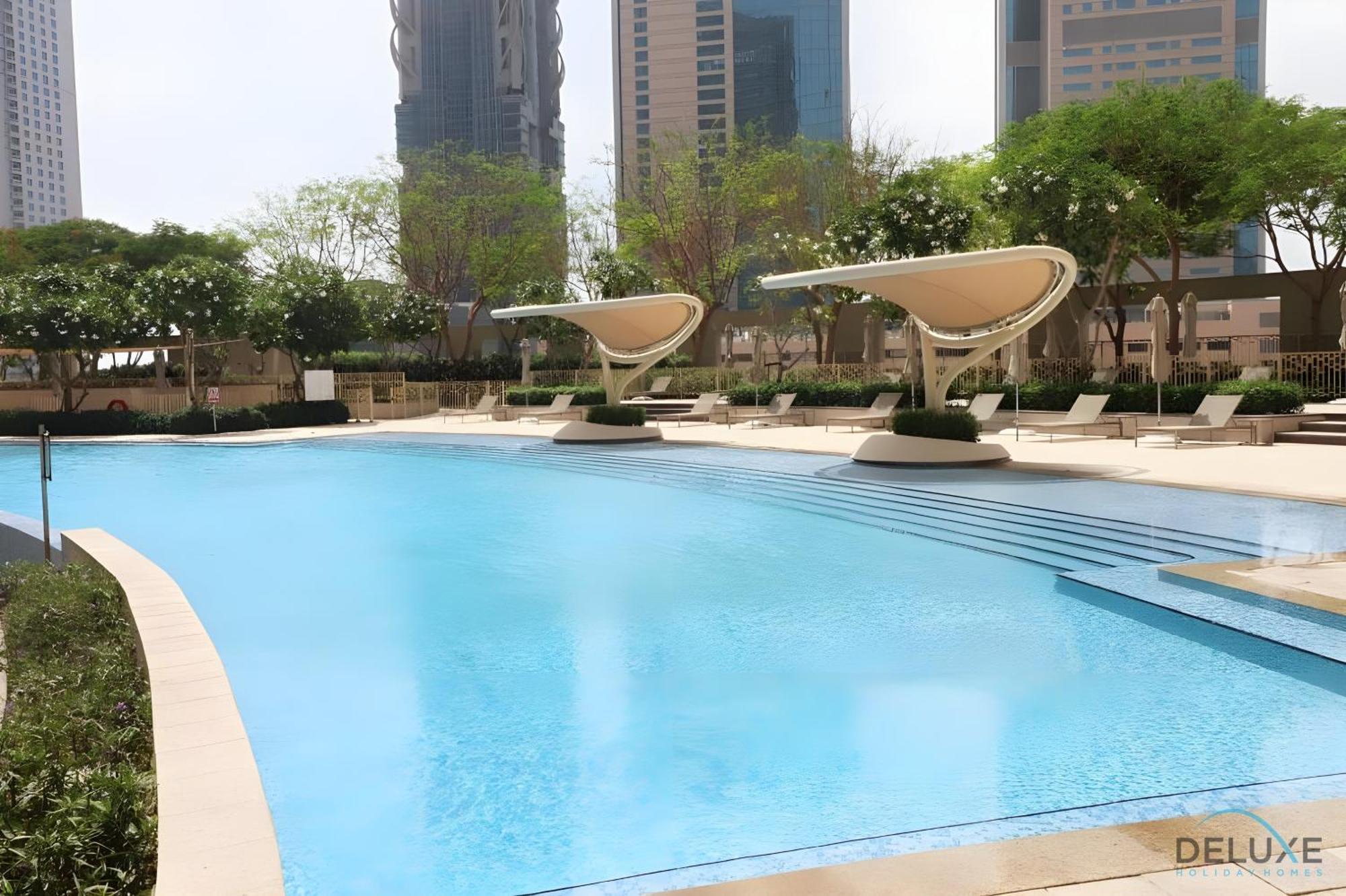 Gorgeous 2br In Burj Vista Tower 1 Downtown By Deluxe Appartement
