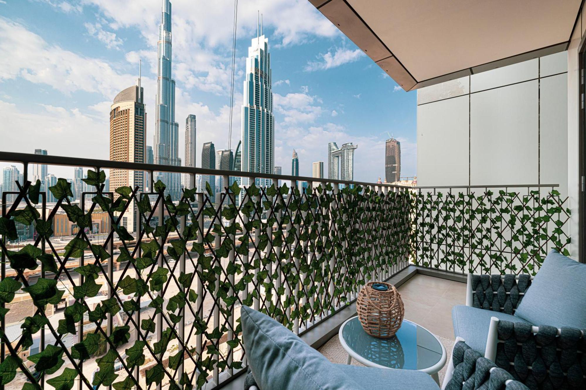 Appartement Burj Khalifa View, 2 Balcony W Lounge, Mall Access, Gym, Infinity-pool, Playground, Bbq, Family Friendly