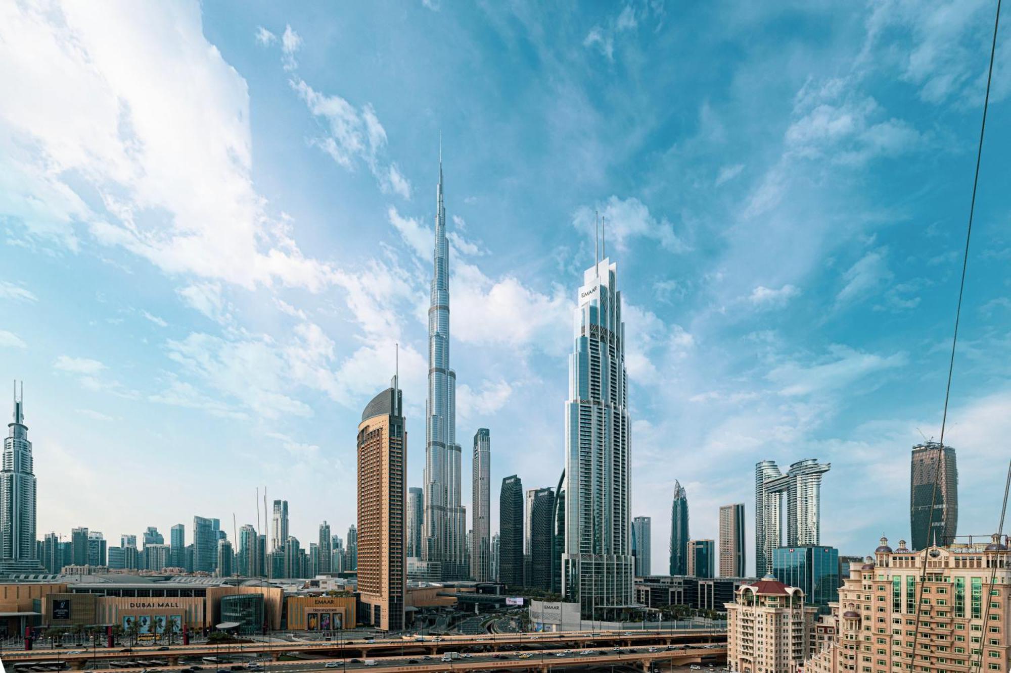 Burj Khalifa View, 2 Balcony W Lounge, Mall Access, Gym, Infinity-pool, Playground, Bbq, Family Friendly Appartement