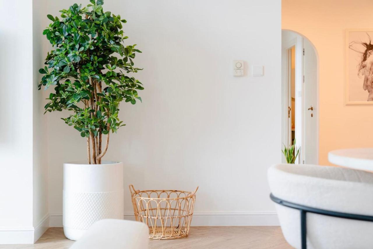 Modern & Bright 1 Bedroom Marina Appartement