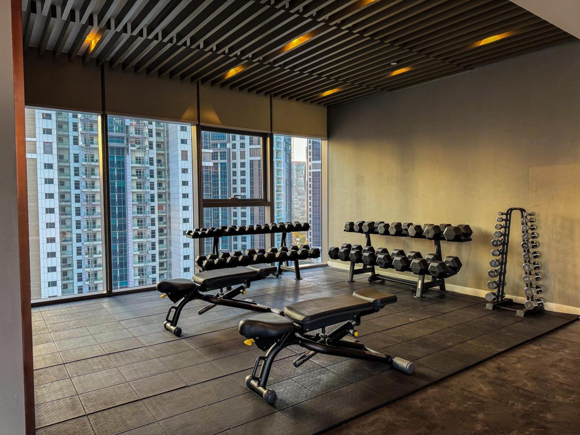 Apartemen Hausreserv At Paramount Midtown - Infinity Pool With Burj Khalifa View - Luxury Dubai