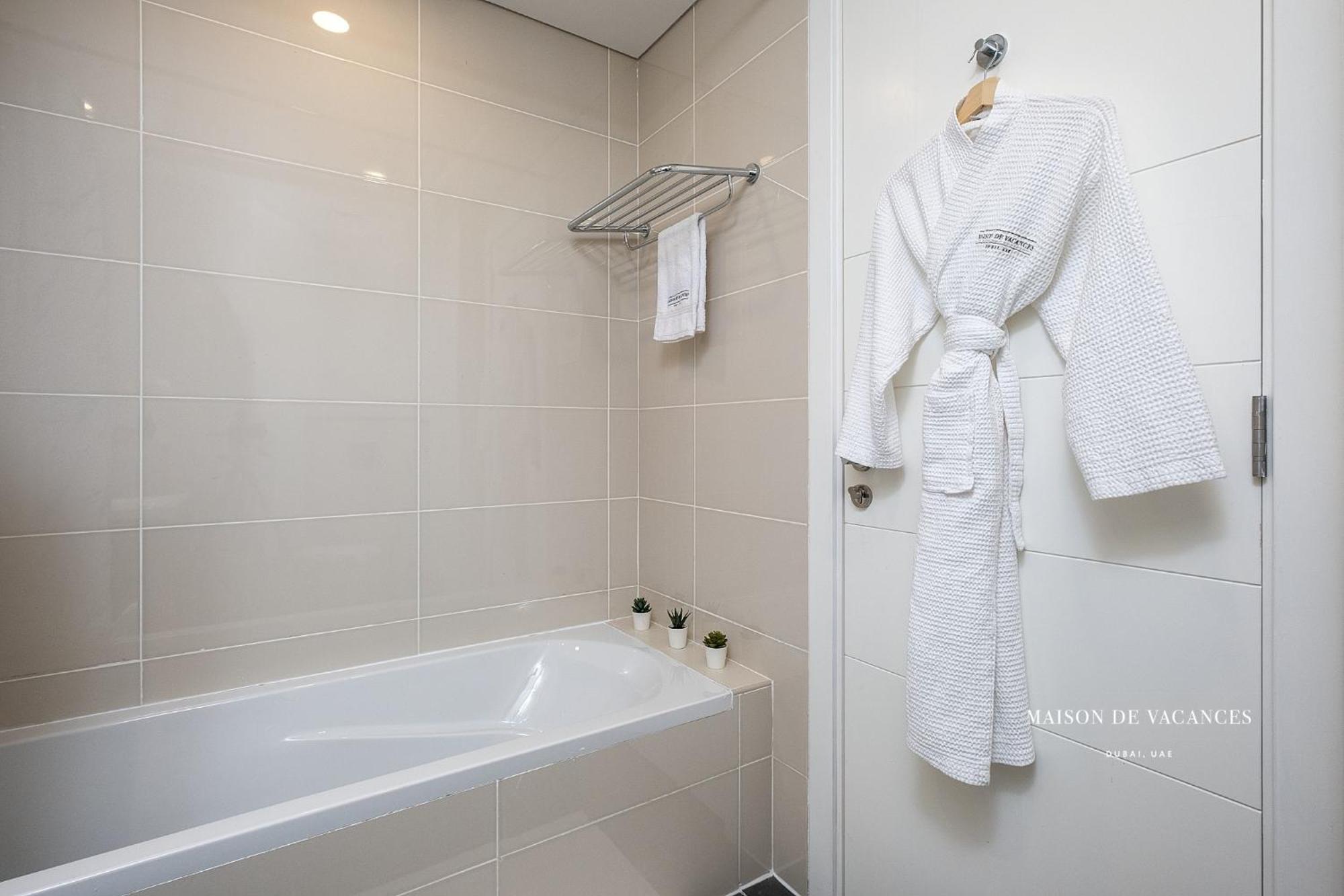 The Tranquil Spot In Damac Hills 2 Apartamento *