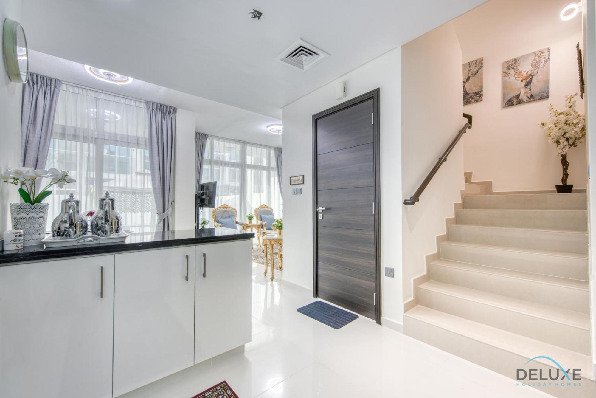 Tranquil 3br Townhouse At Albizia Damac Hills 2 By Deluxe Homes Dubaï