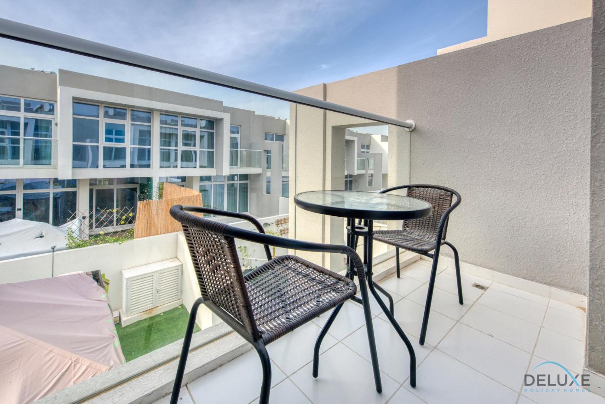 Tranquil 3br Townhouse At Albizia Damac Hills 2 By Deluxe Homes