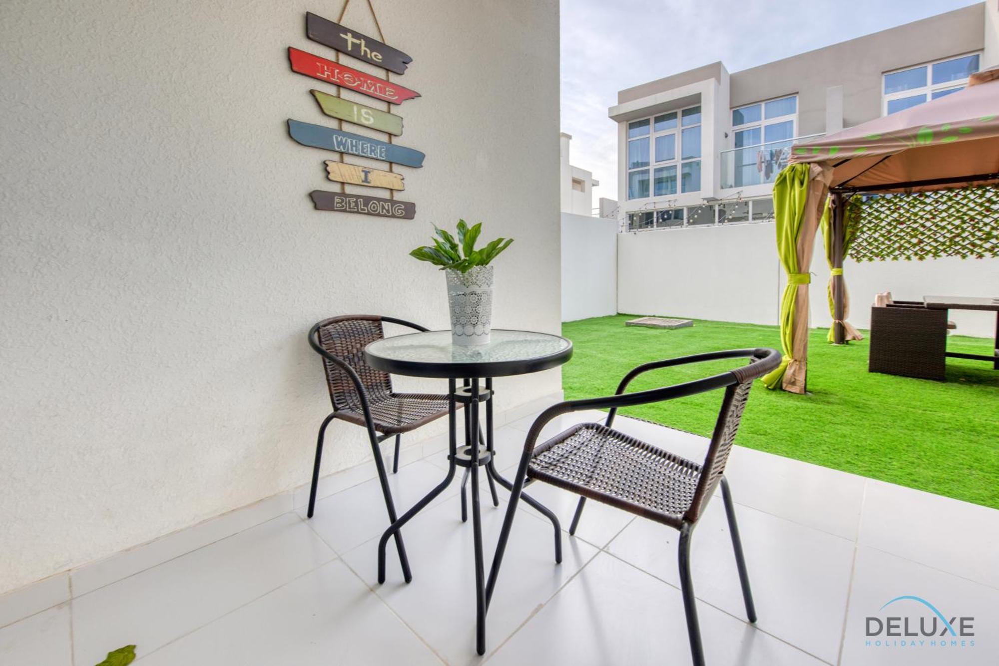 Tranquil 3br Townhouse At Albizia Damac Hills 2 By Deluxe Homes Appartement
