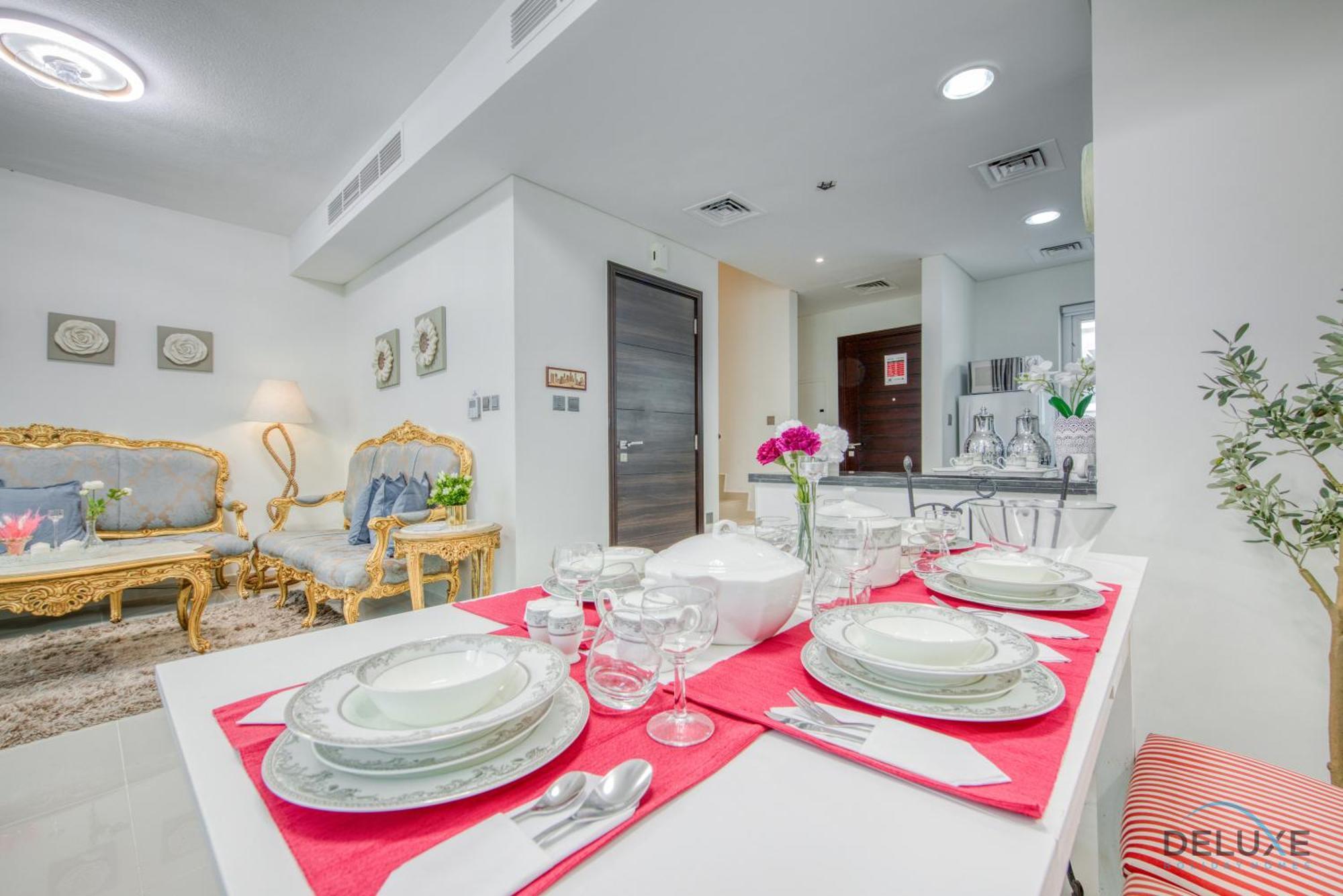 Tranquil 3br Townhouse At Albizia Damac Hills 2 By Deluxe Homes Appartement *