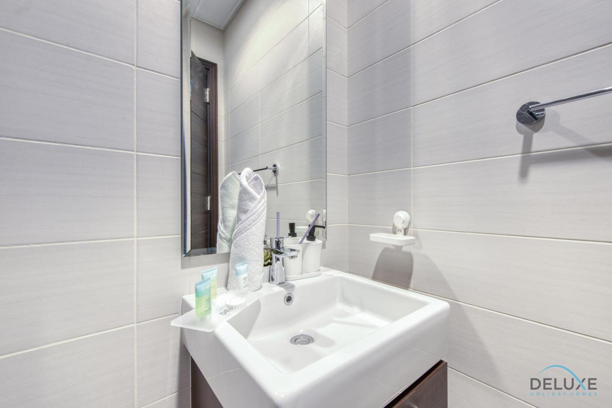 Tranquil 3br Townhouse At Albizia Damac Hills 2 By Deluxe Homes Appartement Dubaï