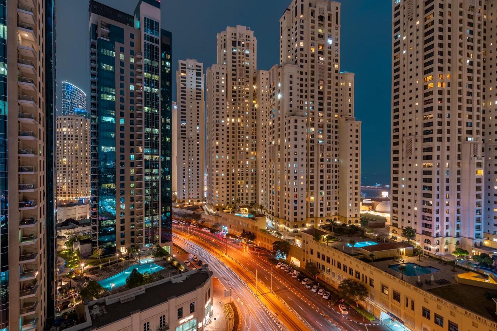 Spacious & Luxurious 1Br Apartment - Best Marina Views - 3Mn Walk To Tram, Jbr & Beach (Adults Only) Appartement