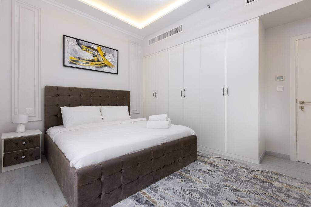 Appartement Stylish 3bdr In Rimal 2 Jbr *
