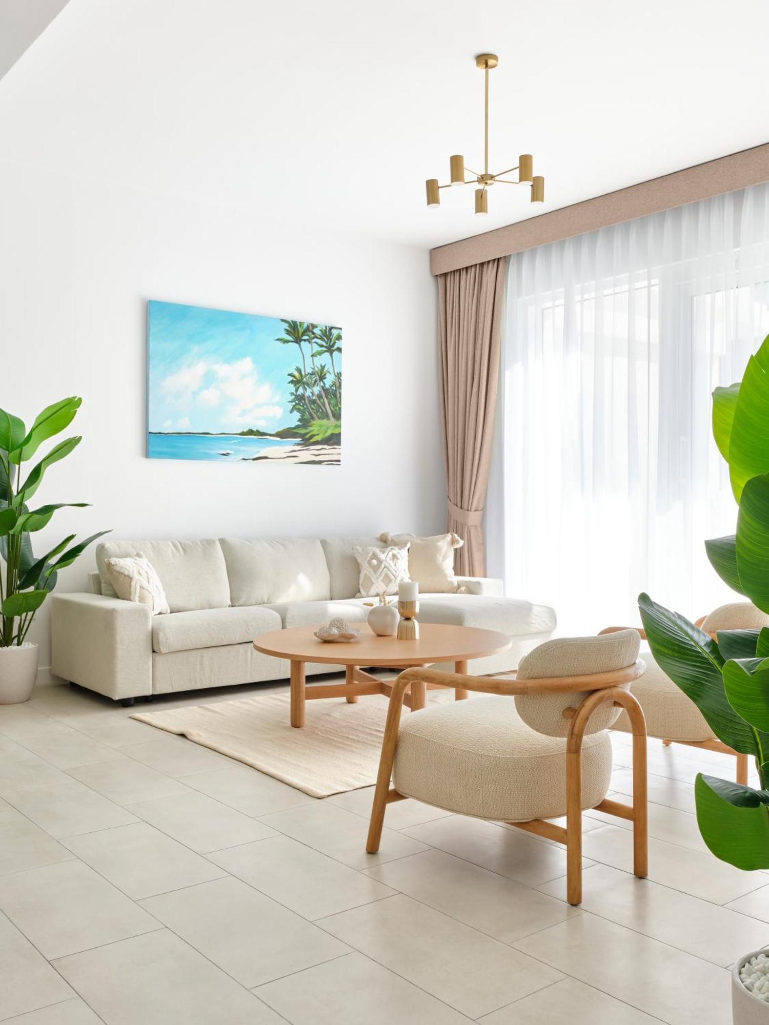 Luxury Beachfront Escape In La Vie Jbr